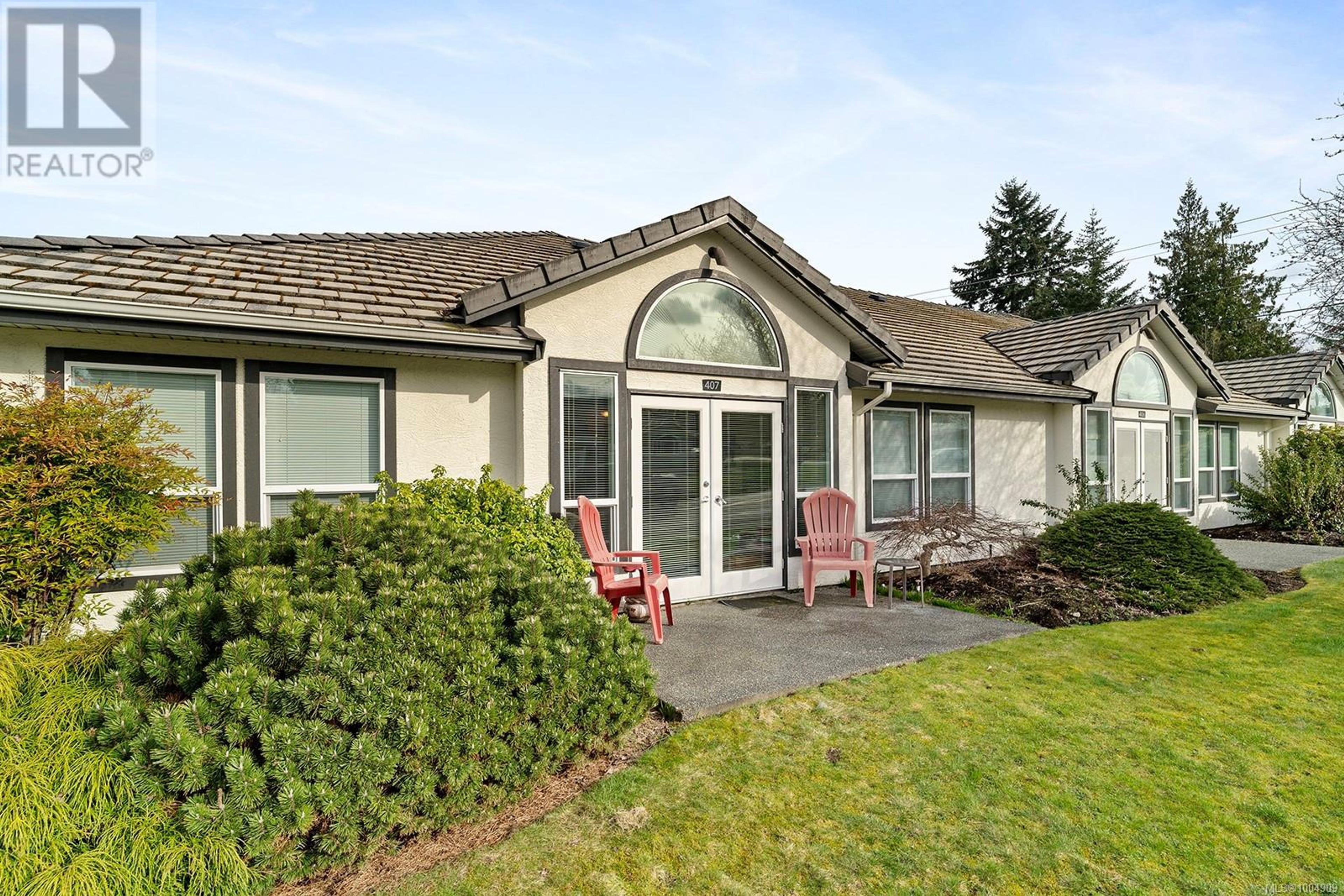 264 McVickers St, Parksville - Exteriors - Photo 1
