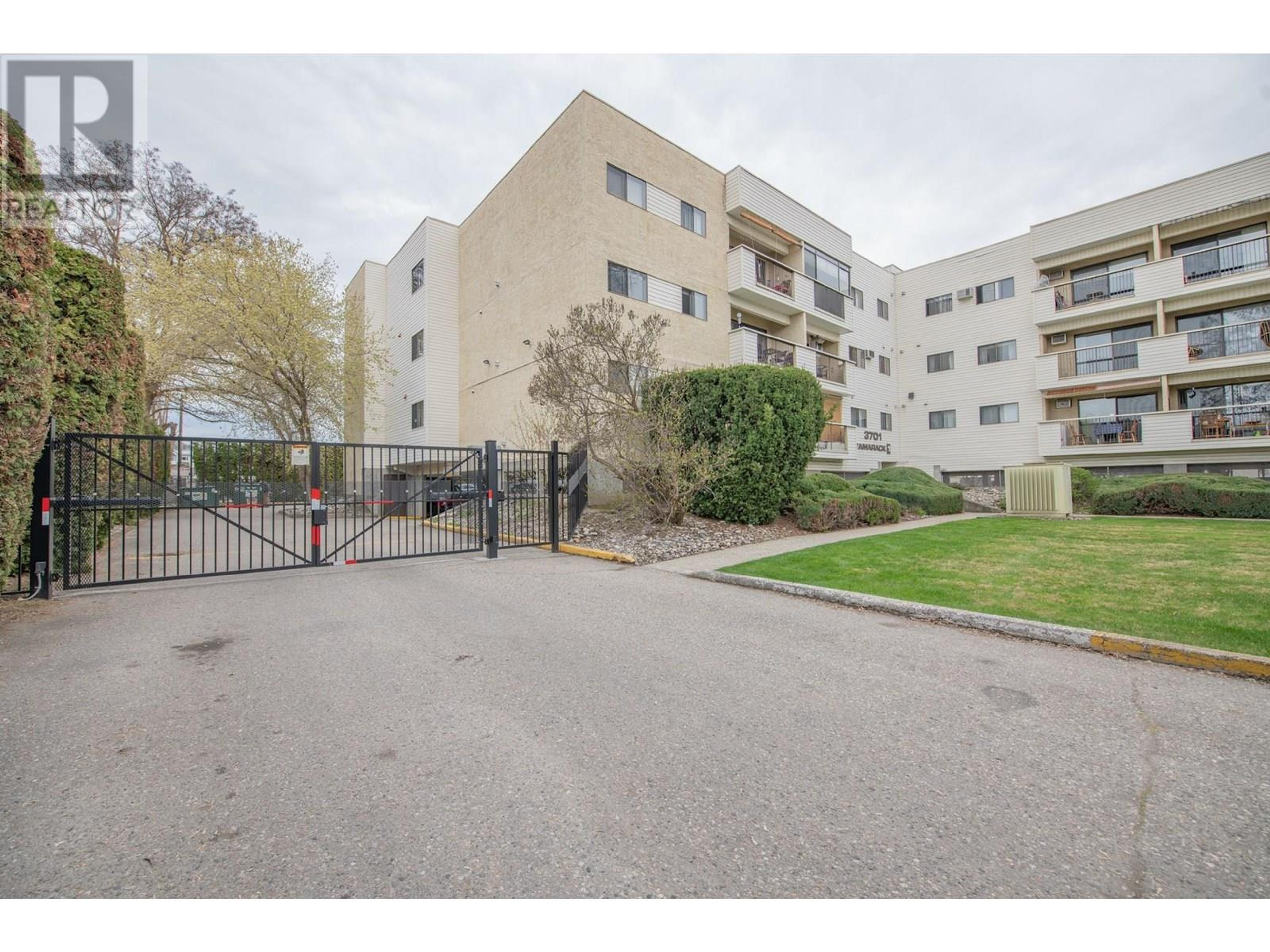 3701 27 Avenue, Vernon - Exteriors - Photo 8