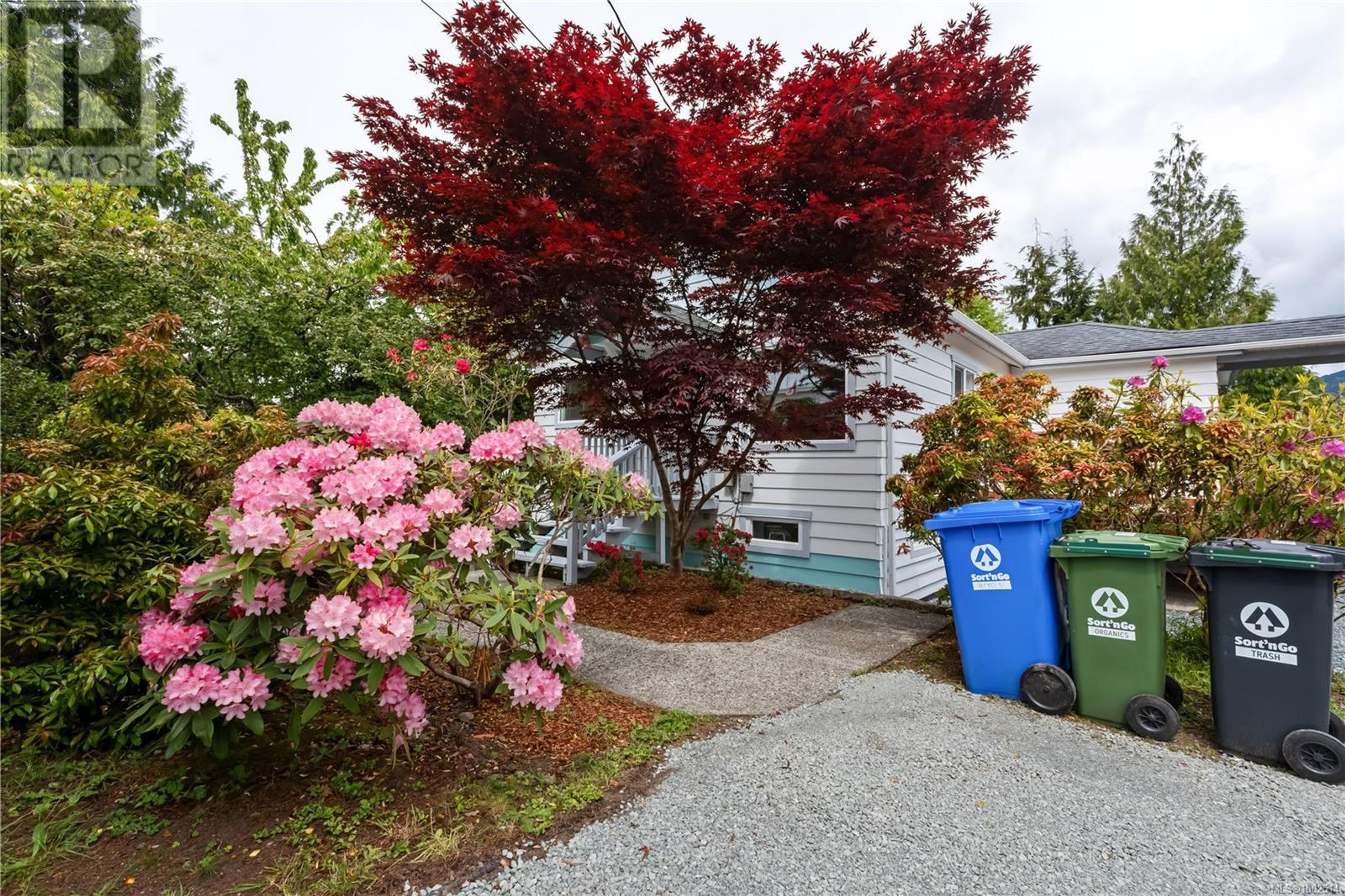 1527 Peninsula Rd, Ucluelet - Exteriors - Photo 6