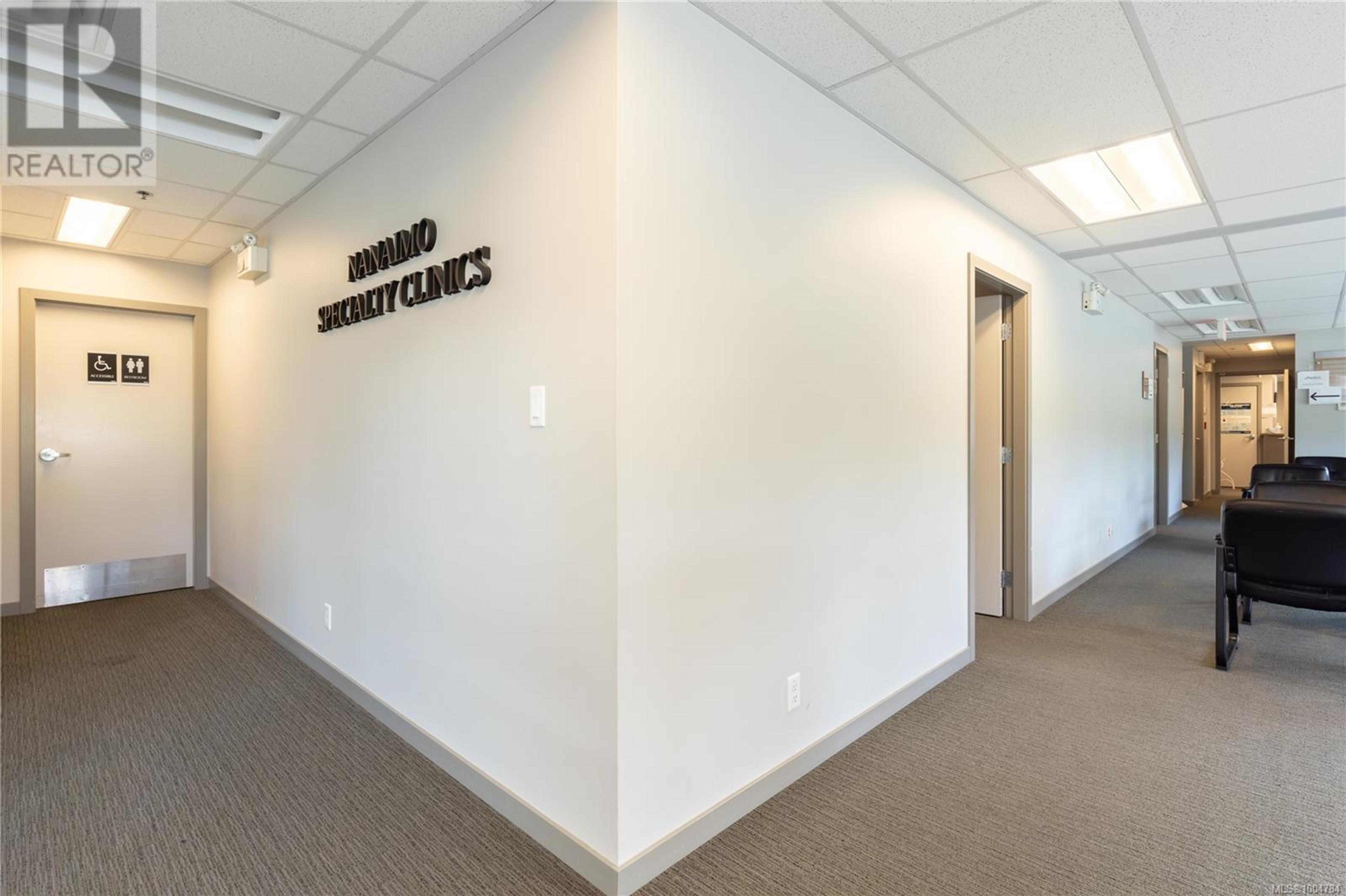 1650 Terminal Ave, Nanaimo - Common Areas - Lobbies / Hallways / Foyers - Photo 2