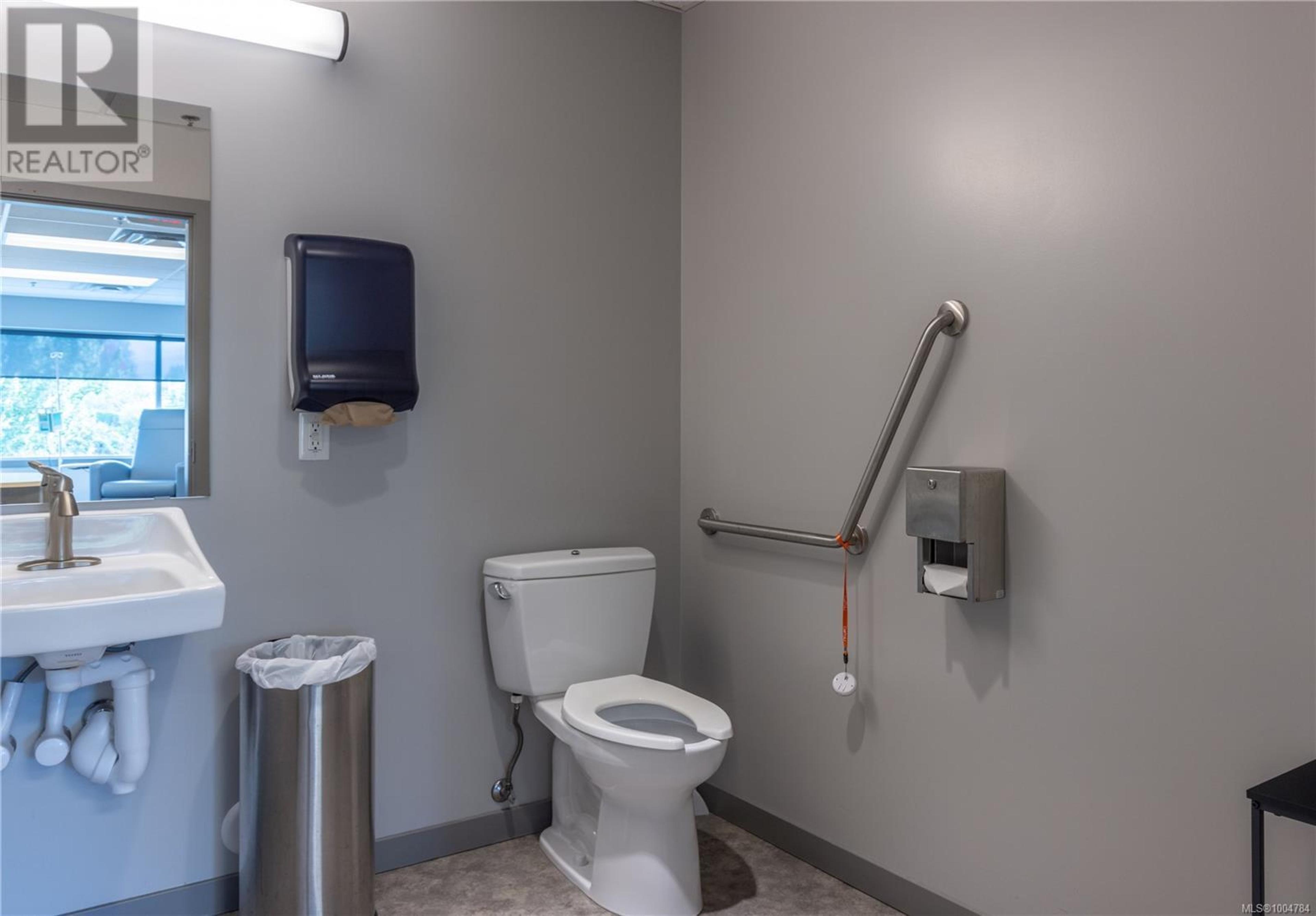 1650 Terminal Ave, Nanaimo - Common Areas - Photo 6