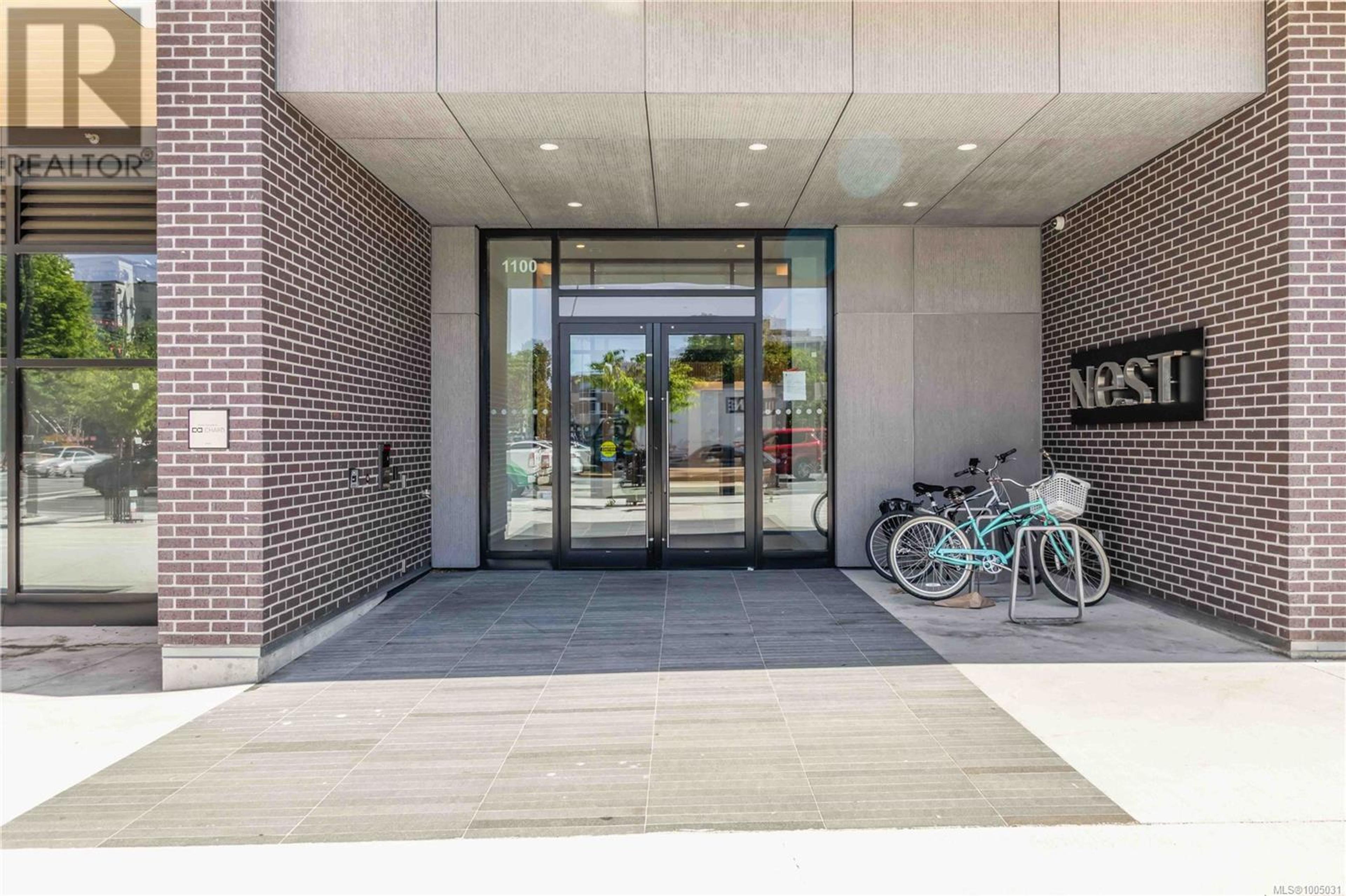 1100 Yates St, Victoria - Exteriors - Photo 2