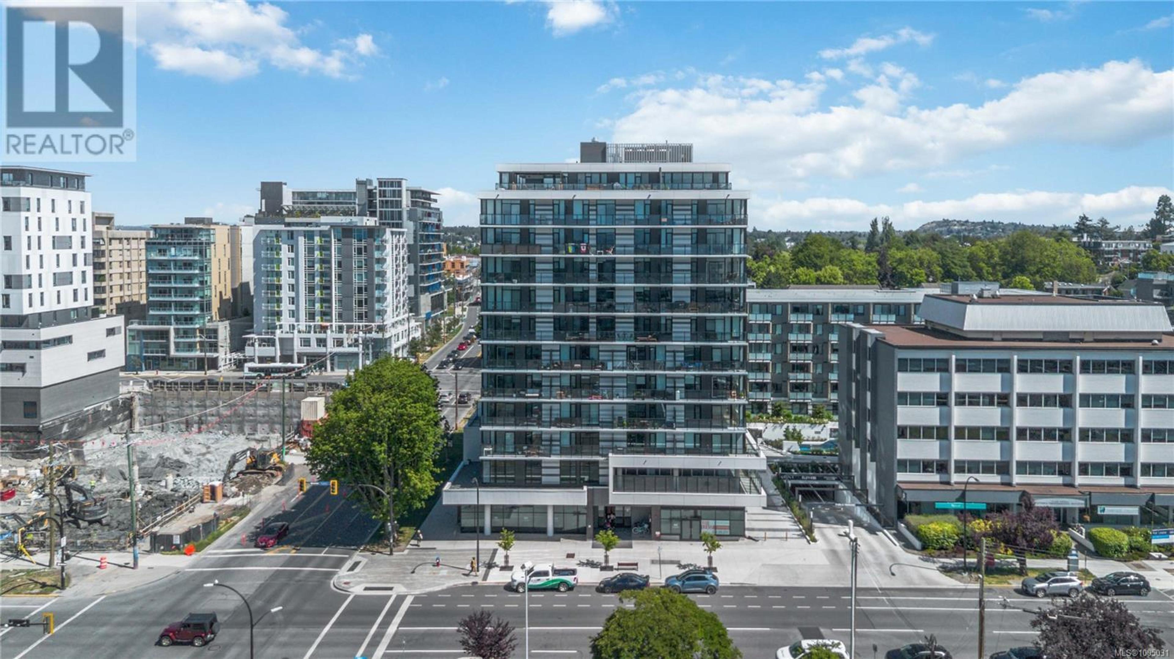 1100 Yates St, Victoria - Exteriors - Full Complex View - Photo 3