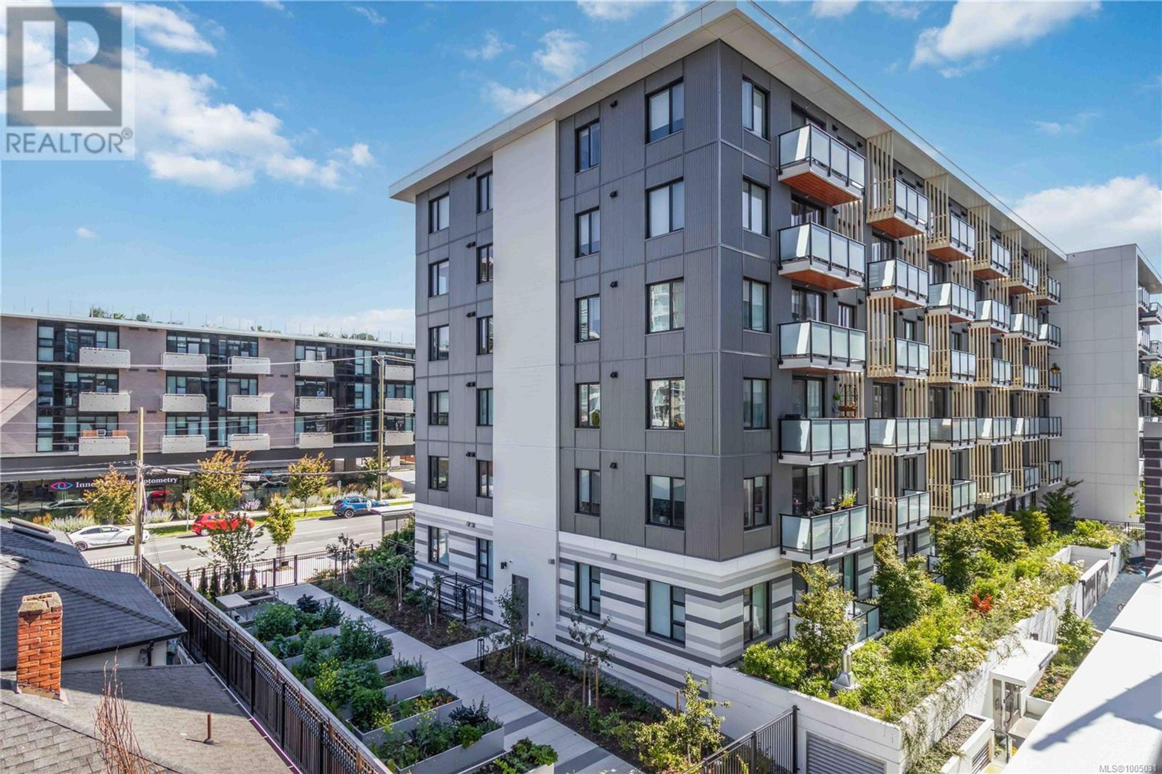 1100 Yates St, Victoria - Exteriors - Full Complex View - Photo 4