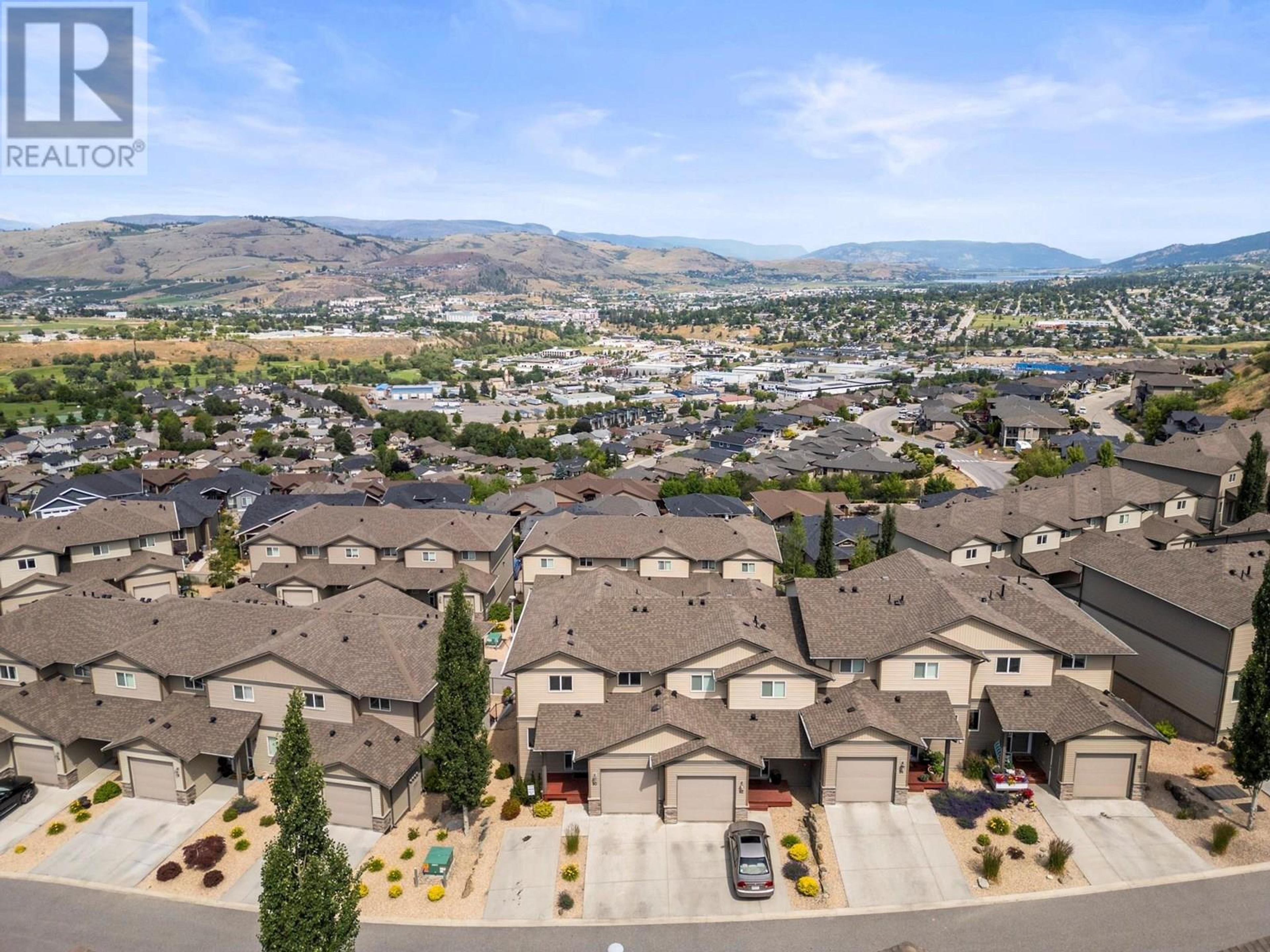 933 Mt Robson Place, Vernon - Exteriors - Full Complex View, Drone/Aerial View - Photo 11