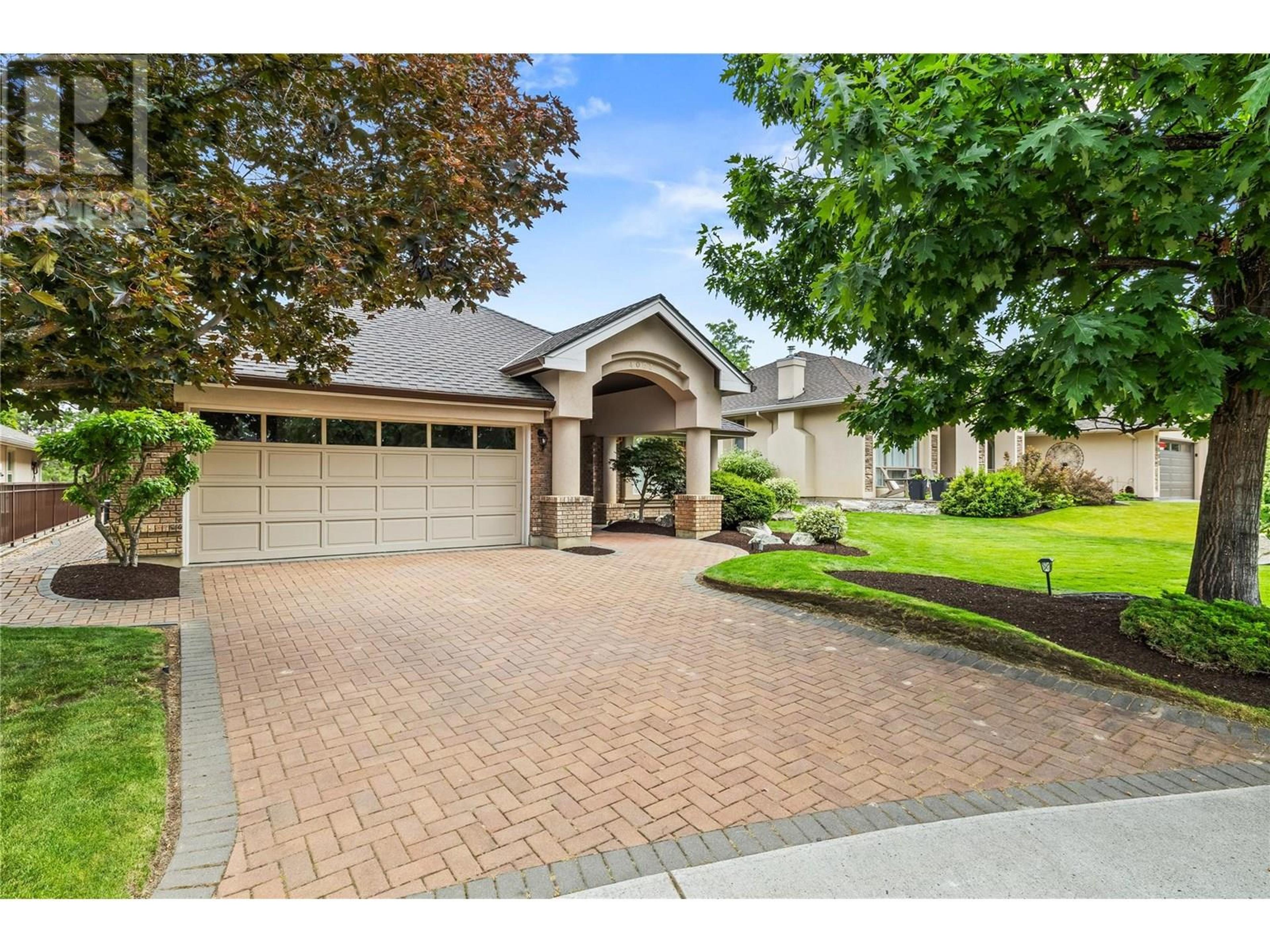 3897 Gallaghers Grange, Kelowna - Exteriors - Photo 1