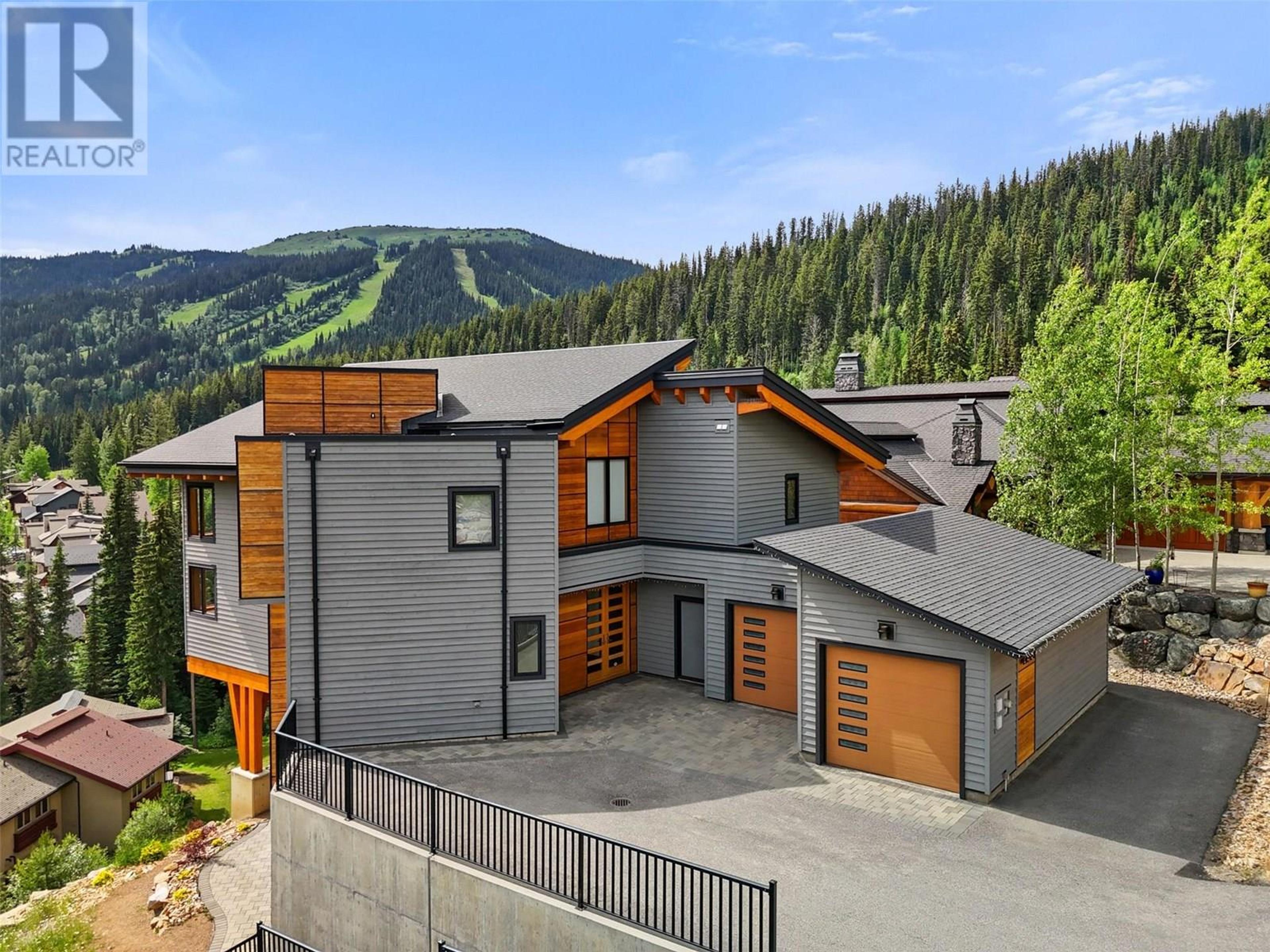 4249 Bella Vista Drive, Sun Peaks - Exteriors - Photo 4