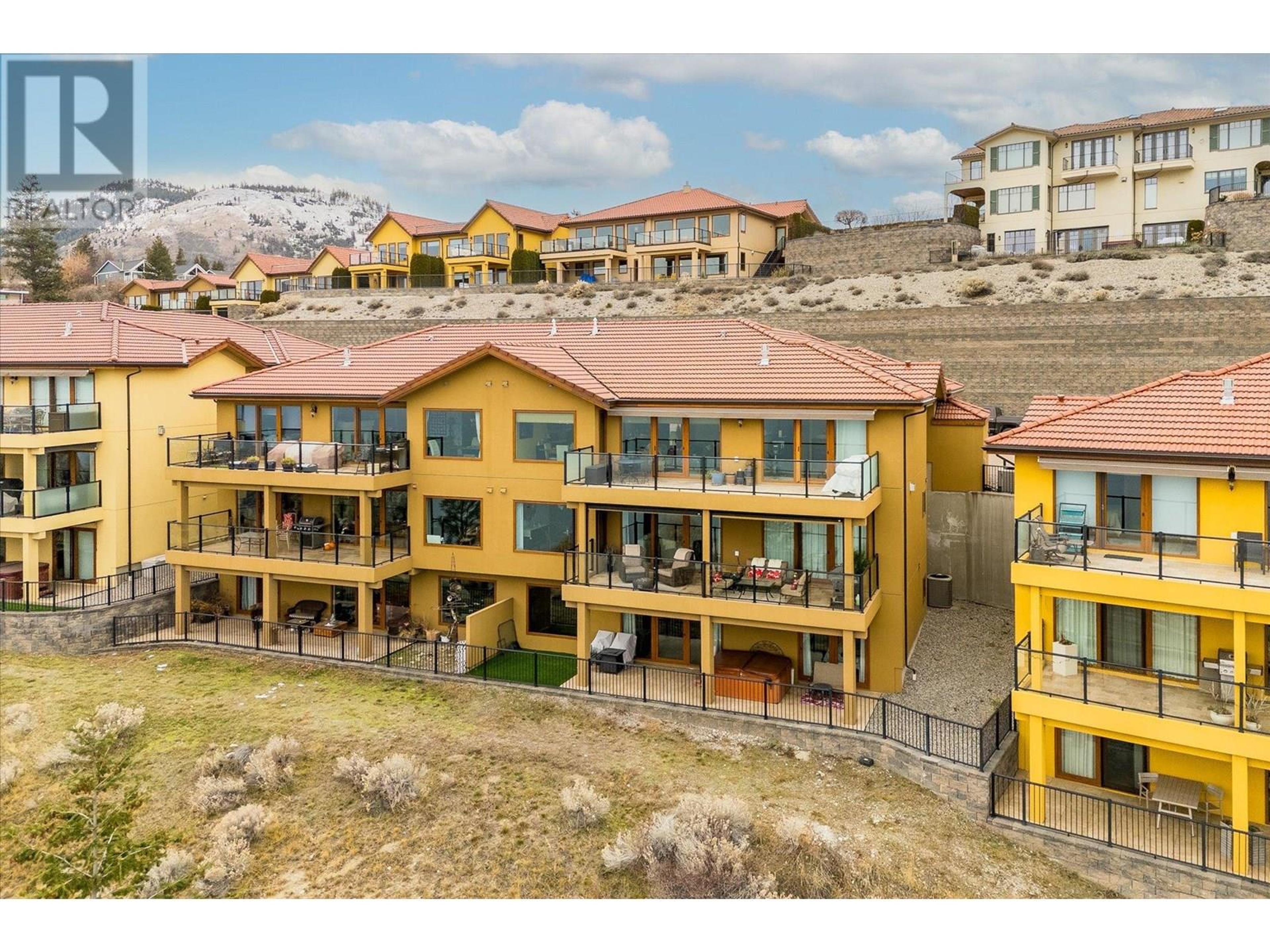 14419 Downton Avenue, Summerland - Exteriors - Full Complex View - Photo 6