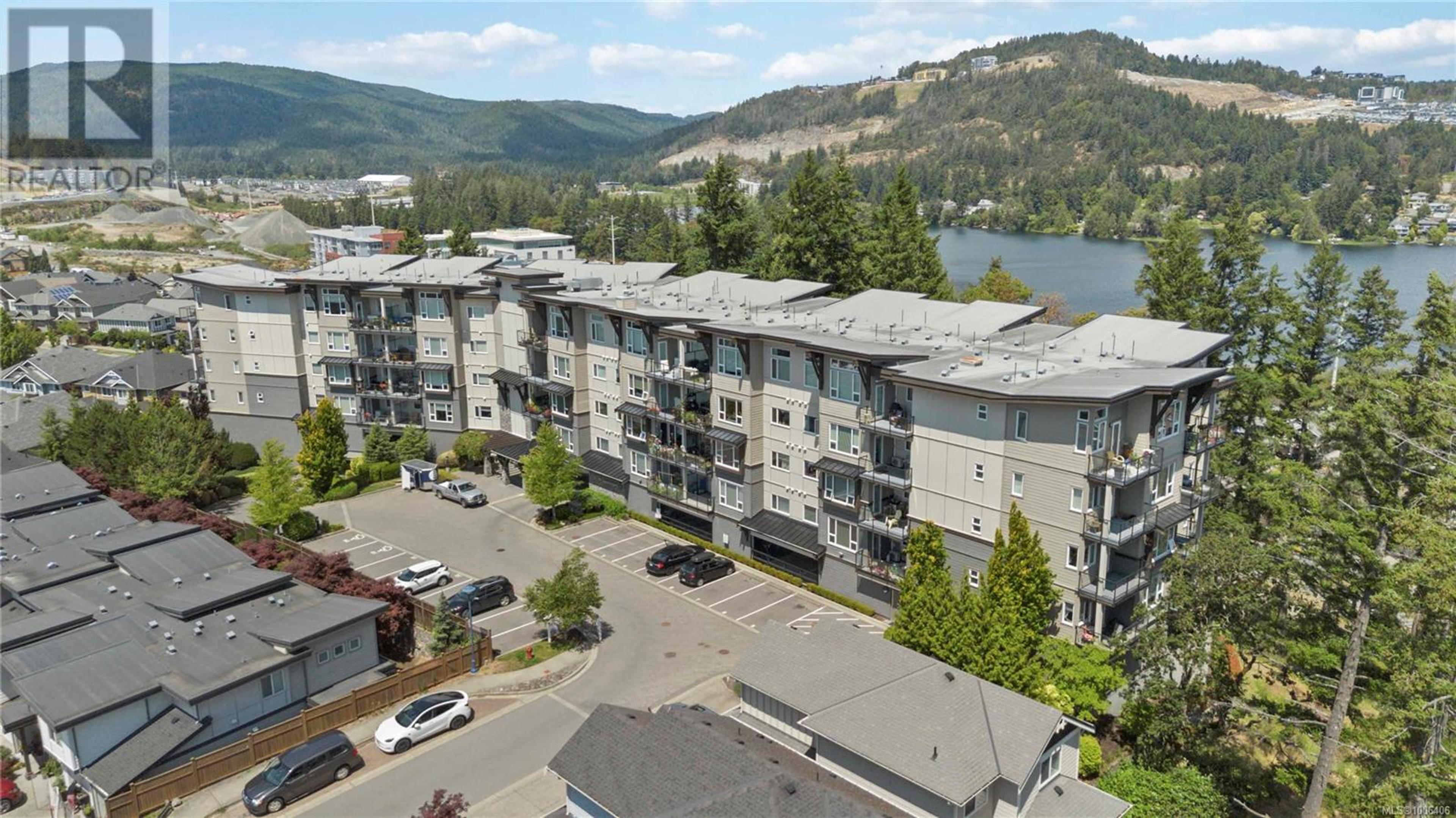 1145 Sikorsky Rd, Langford - Exteriors - Full Complex View, Drone/Aerial View - Photo 4