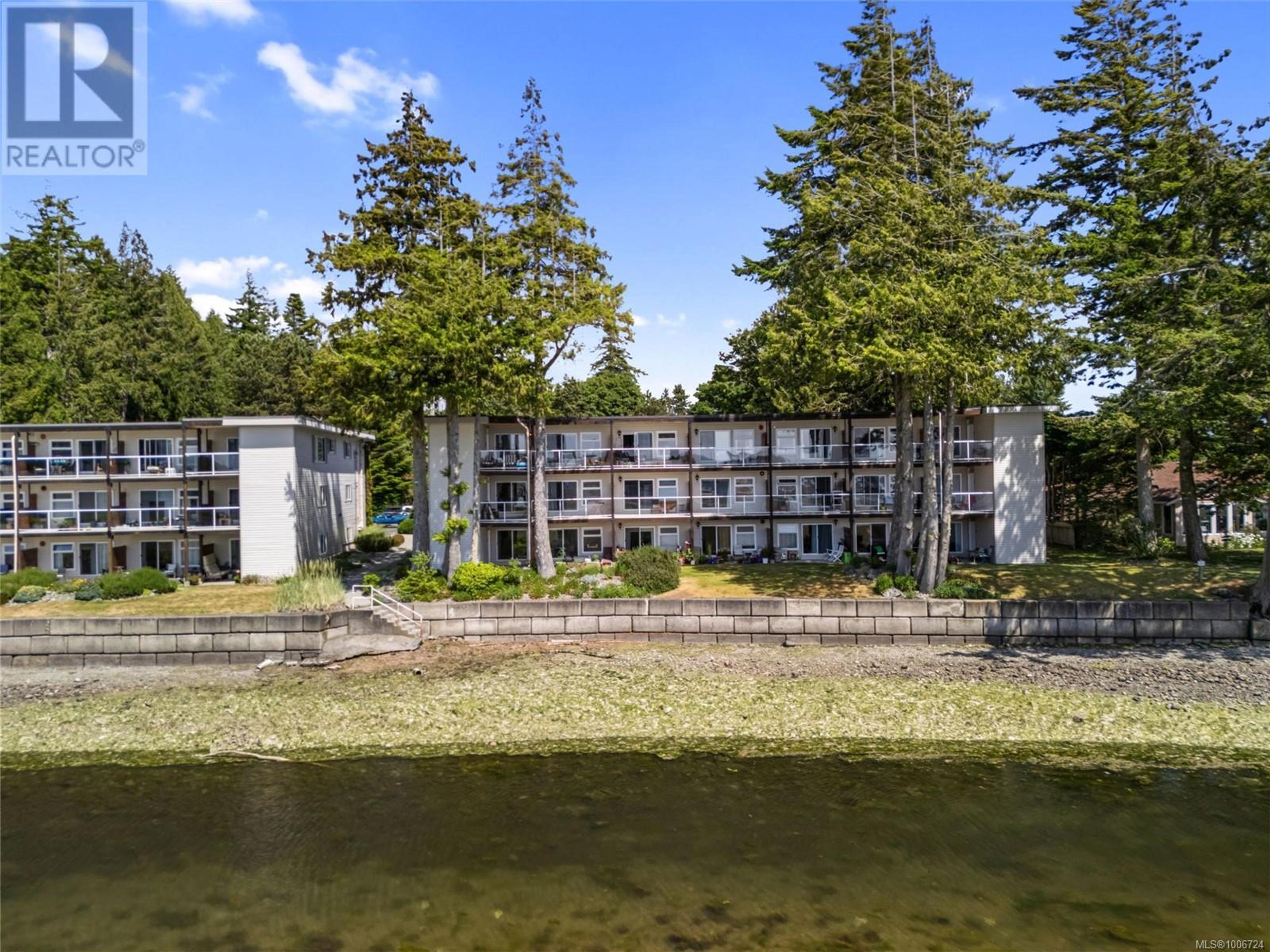 1986 Glenidle Rd, Sooke - Exteriors - Full Complex View - Photo 2