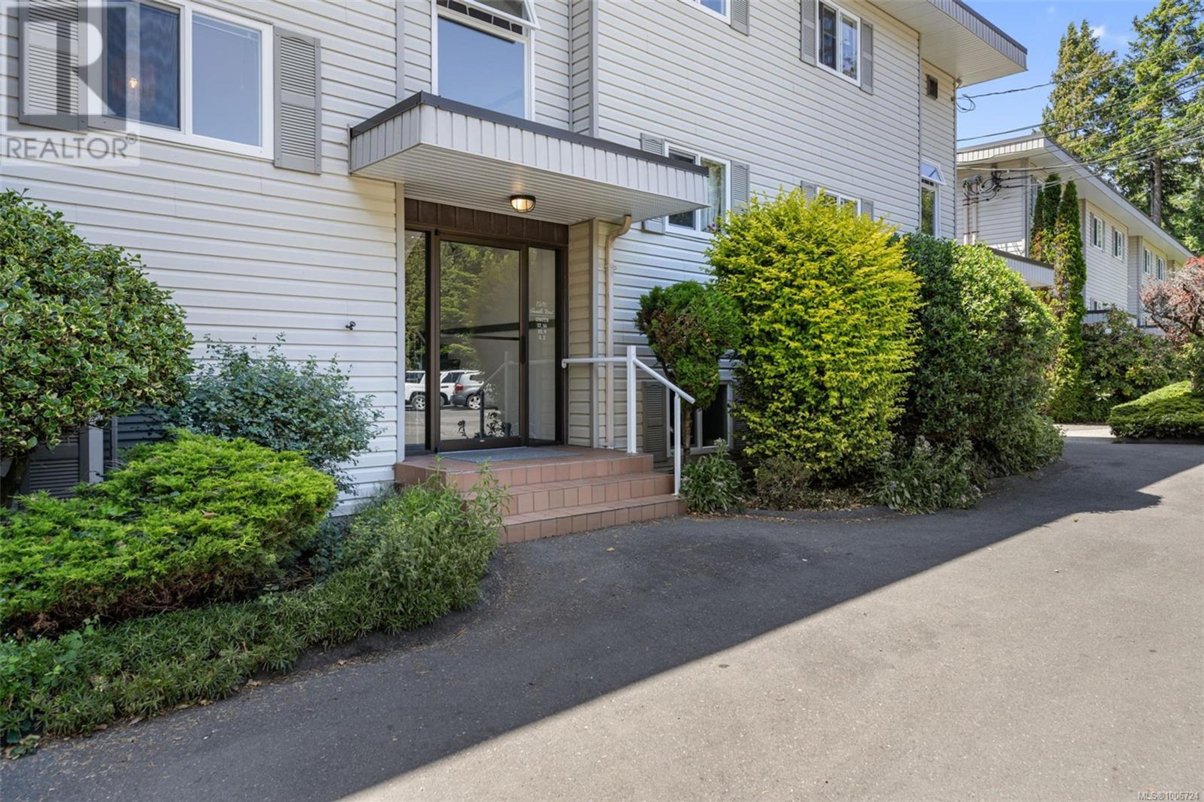 1986 Glenidle Rd, Sooke - Exteriors - Photo 3