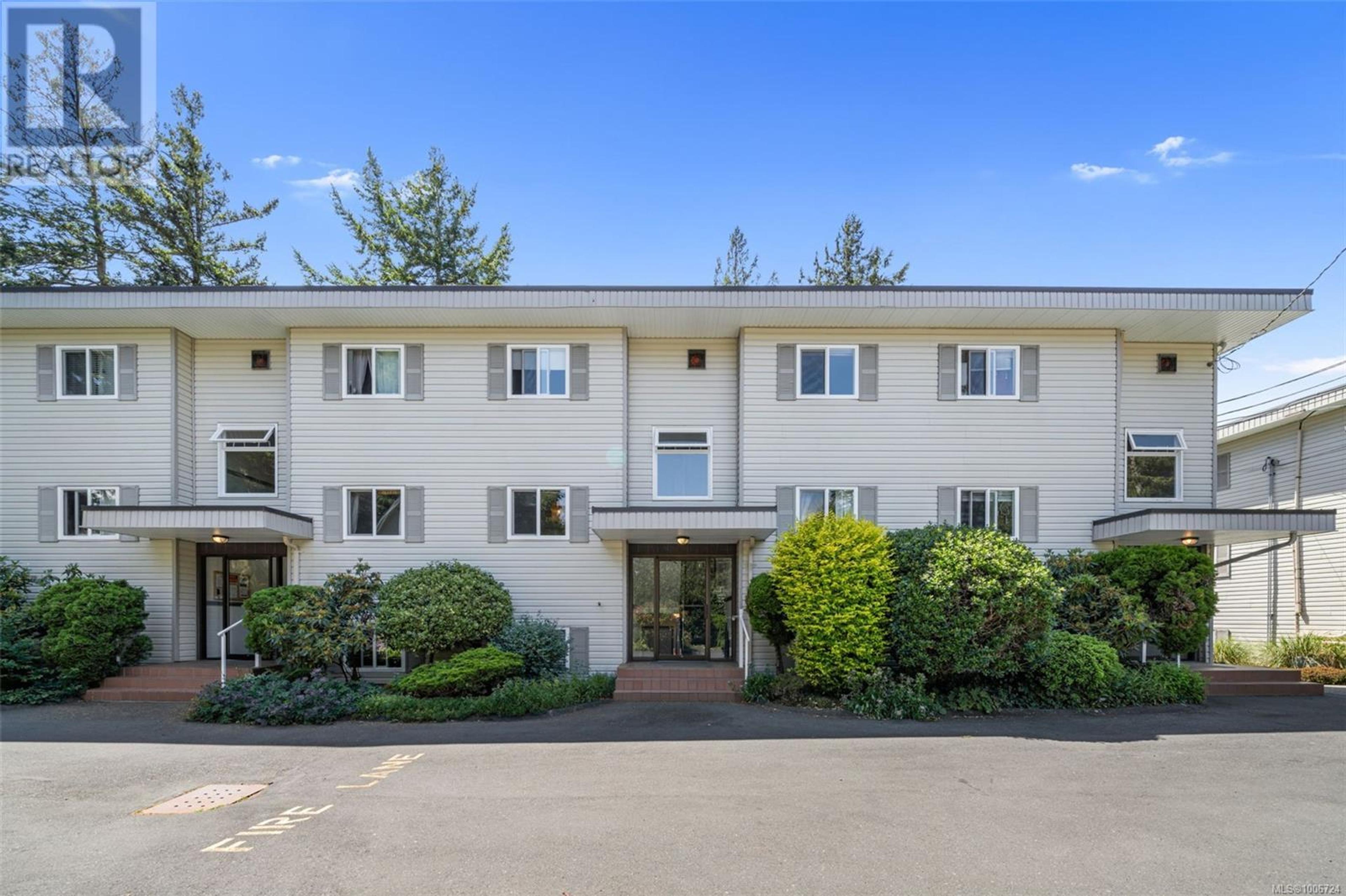 1986 Glenidle Rd, Sooke - Exteriors - Full Complex View - Photo 4