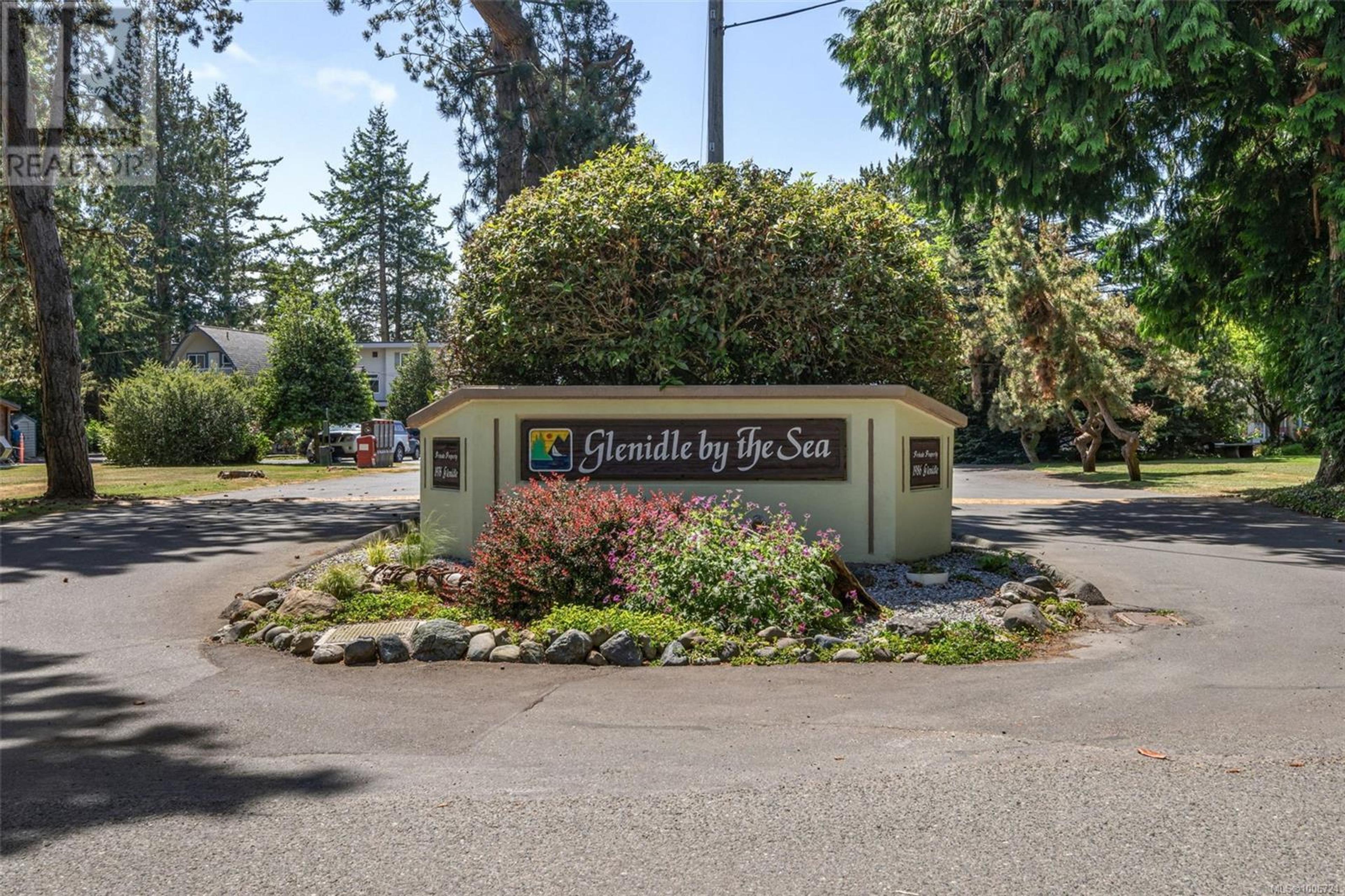 1986 Glenidle Rd, Sooke - Exteriors - Photo 7