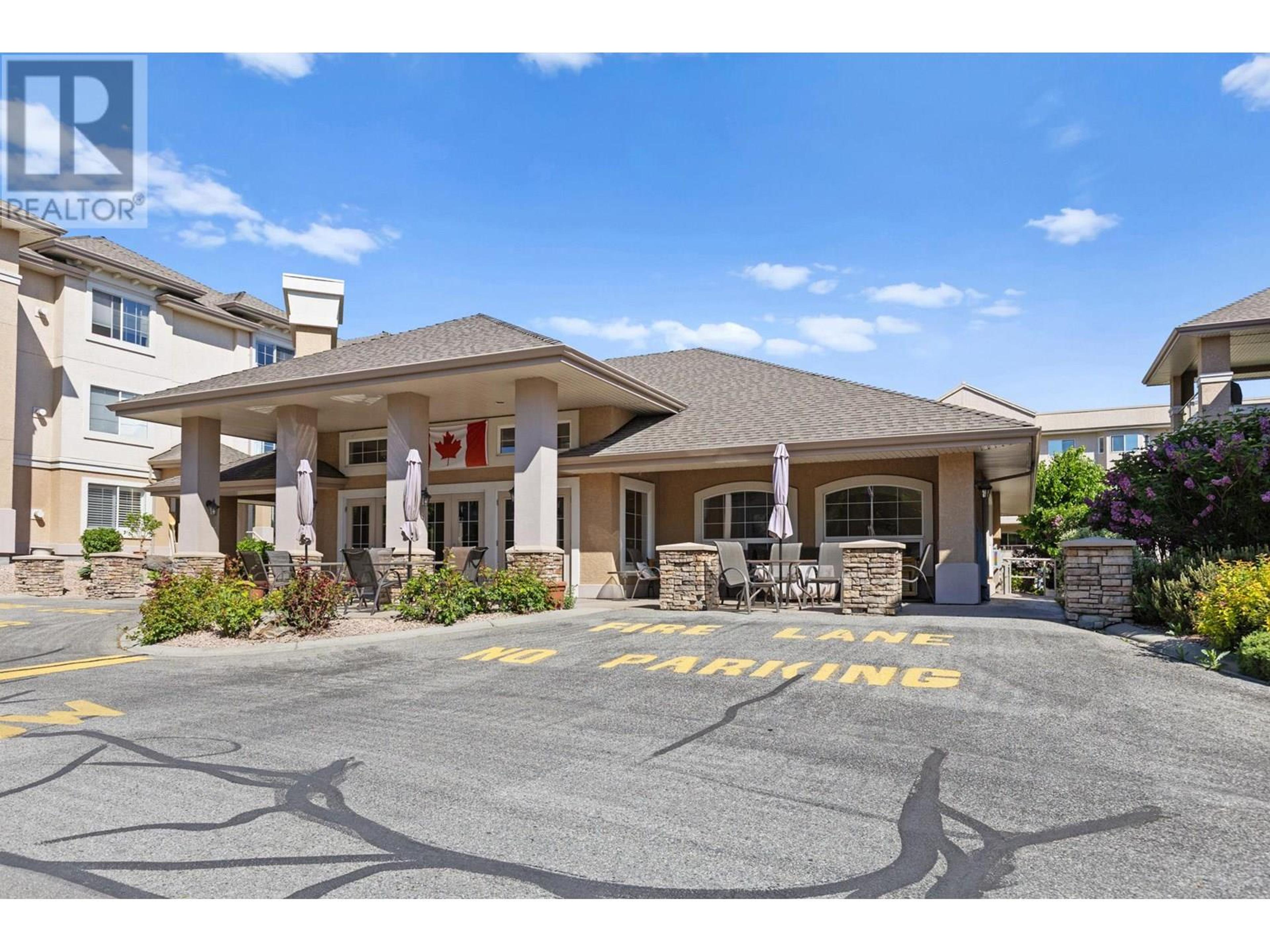 3890 Brown Road, West Kelowna - Exteriors - Photo 3