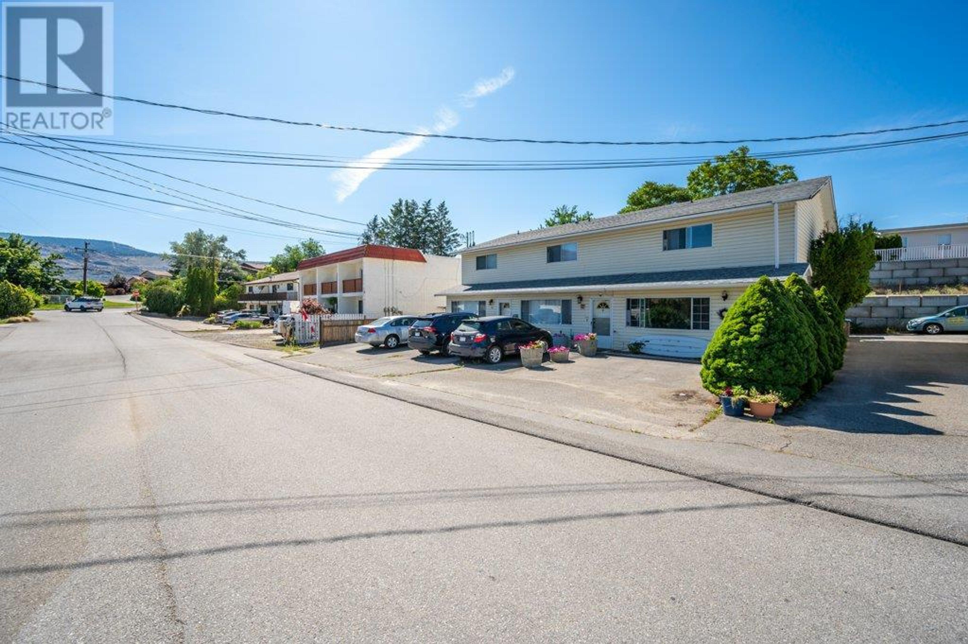 20 CACTUS Crescent, Osoyoos - Exteriors - Full Complex View - Photo 6