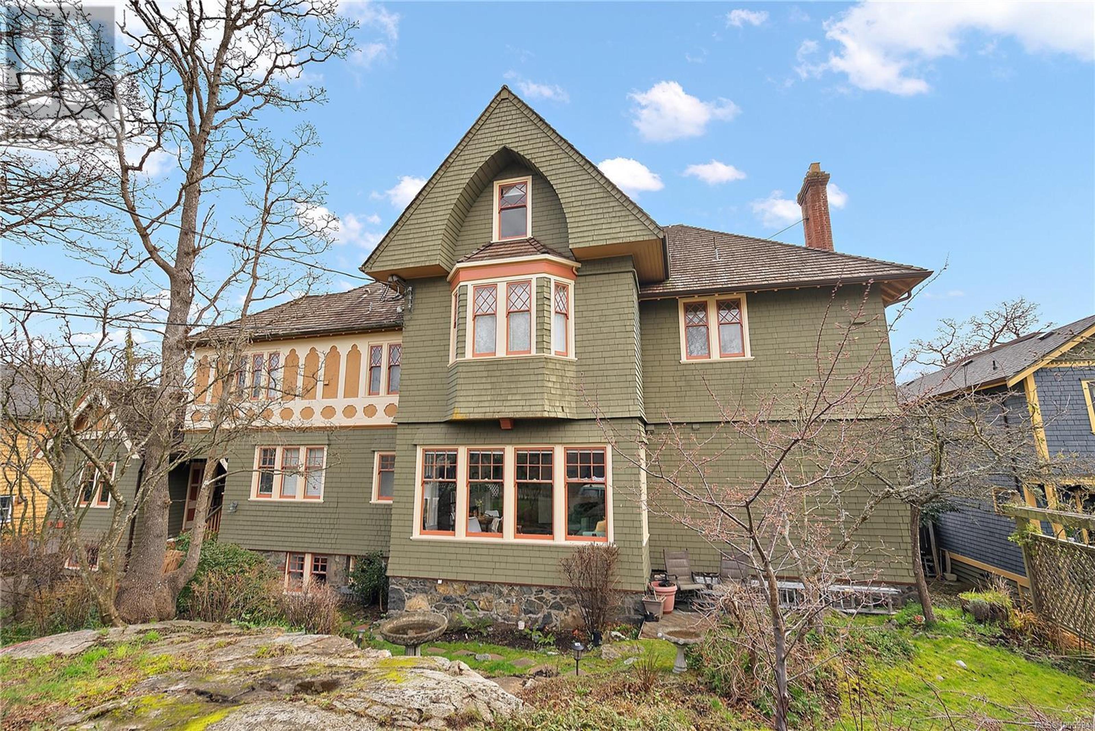 851 Wollaston St, Esquimalt - Exteriors - Photo 4