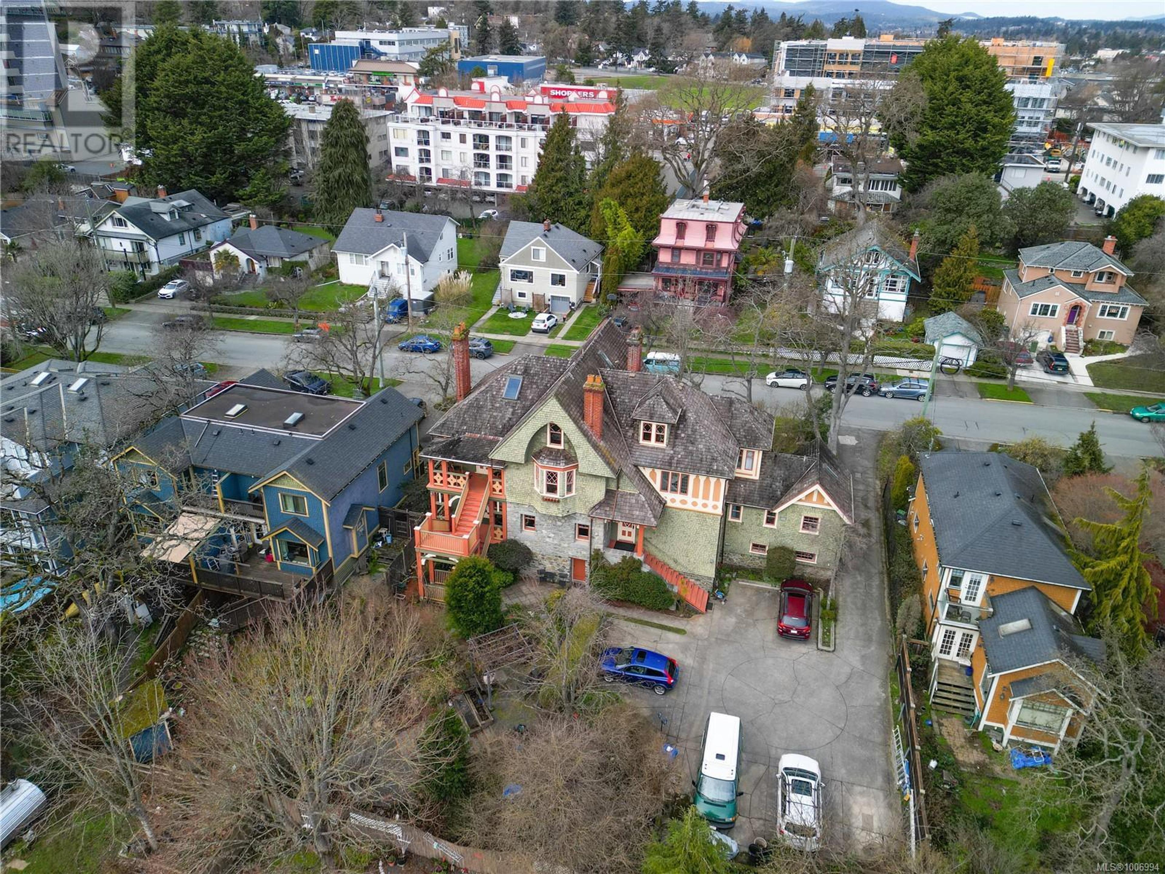 851 Wollaston St, Esquimalt - Exteriors - Full Complex View, Drone/Aerial View - Photo 7