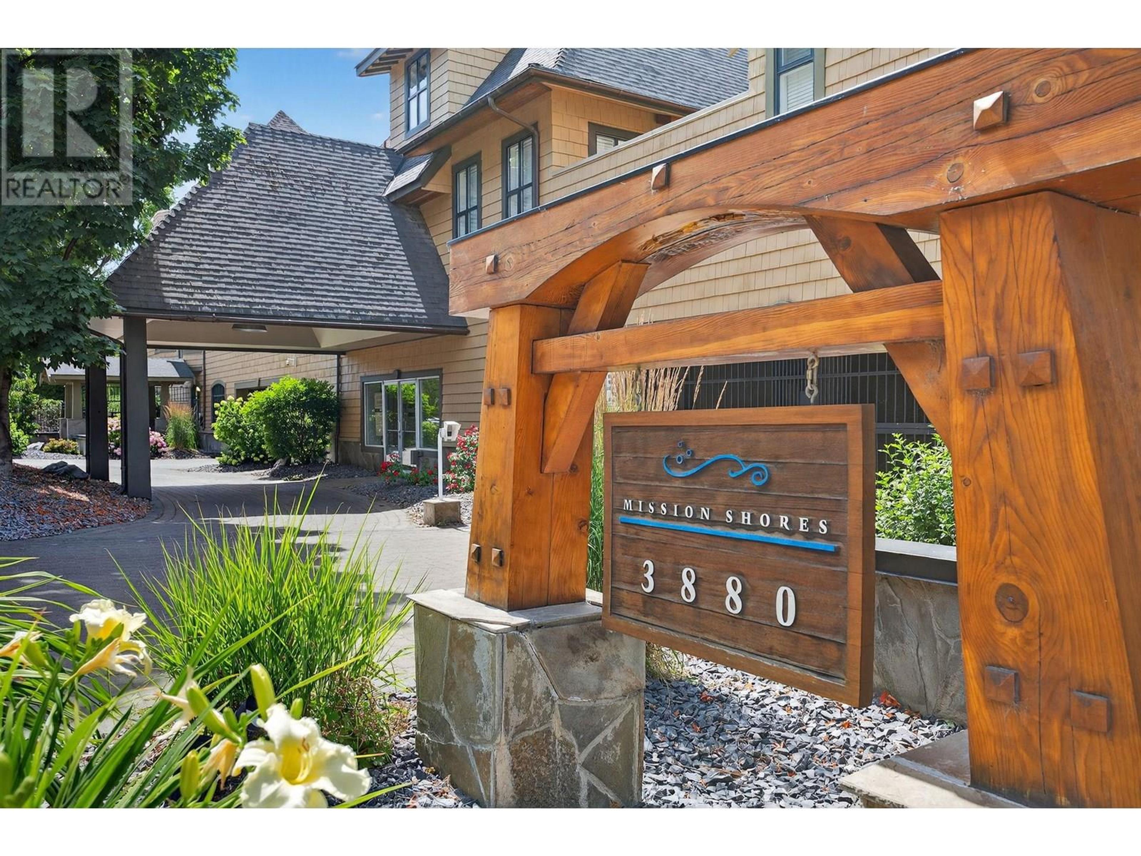 3880 Truswell Road, Kelowna - Exteriors - Photo 9