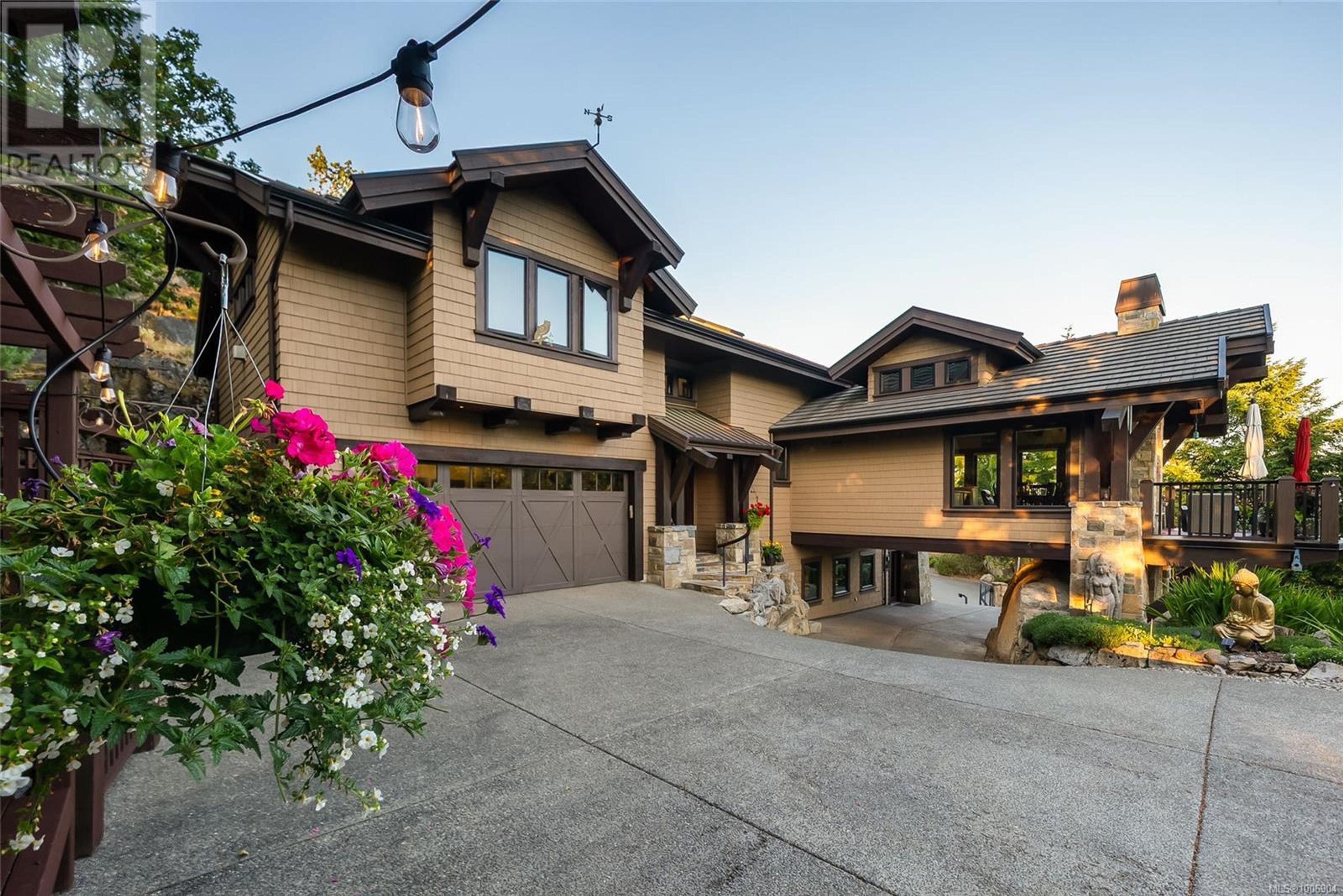 3430 Sinclair Pl, Nanoose Bay - Exteriors - Photo 5