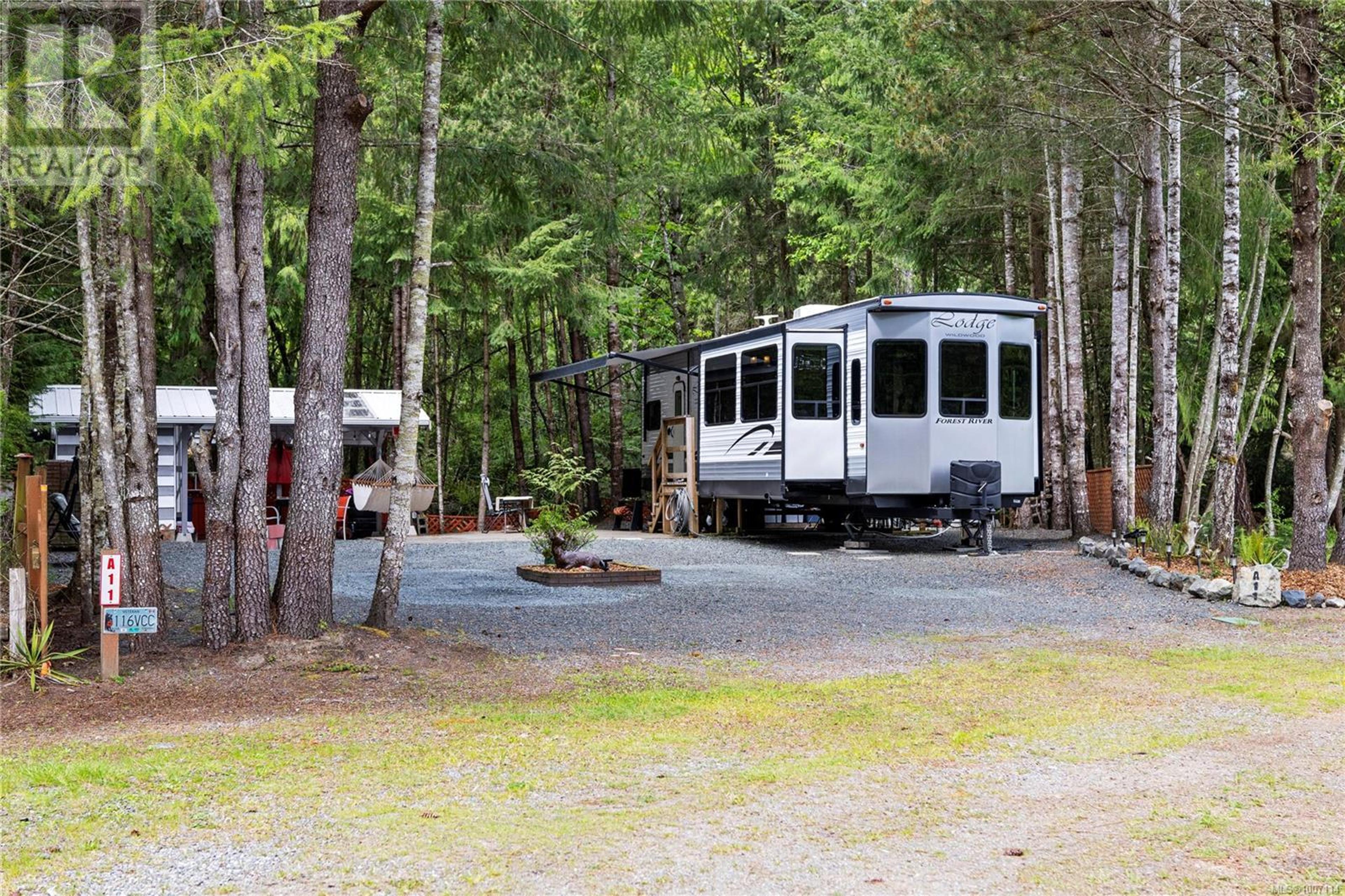2650 Turnbull Rd, Qualicum Beach - Exteriors - Photo 1