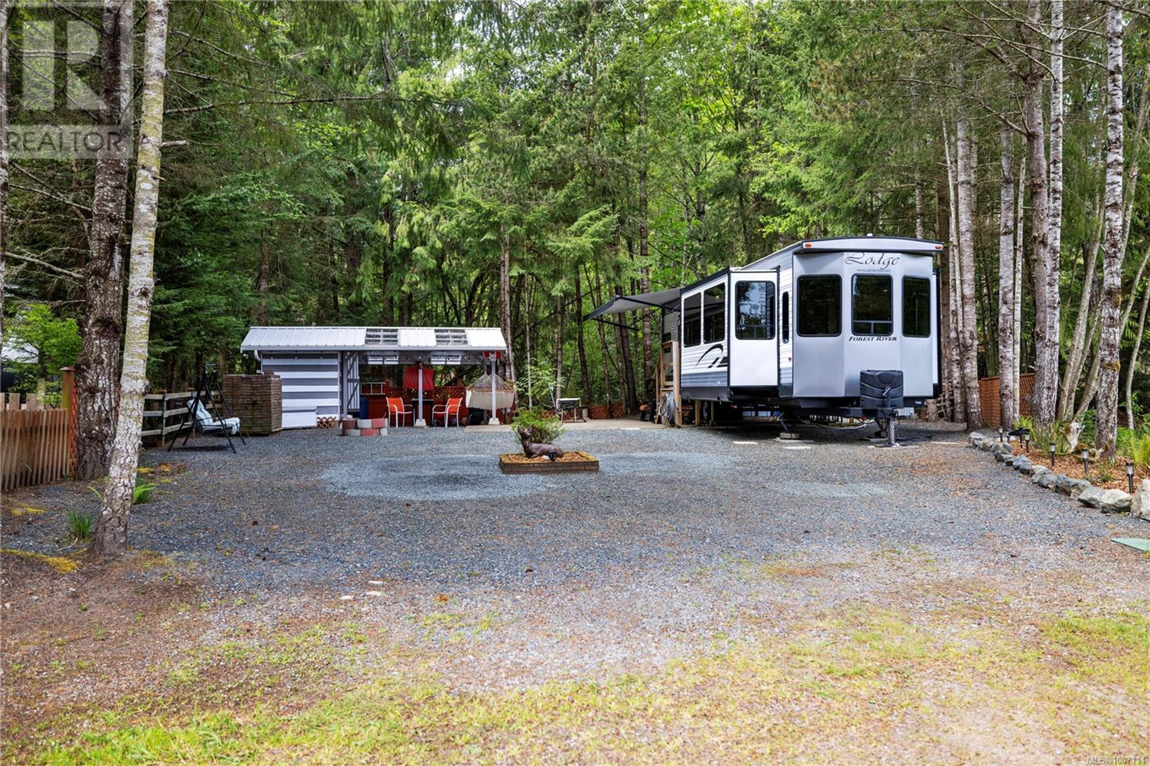 2650 Turnbull Rd, Qualicum Beach - Exteriors - Photo 7