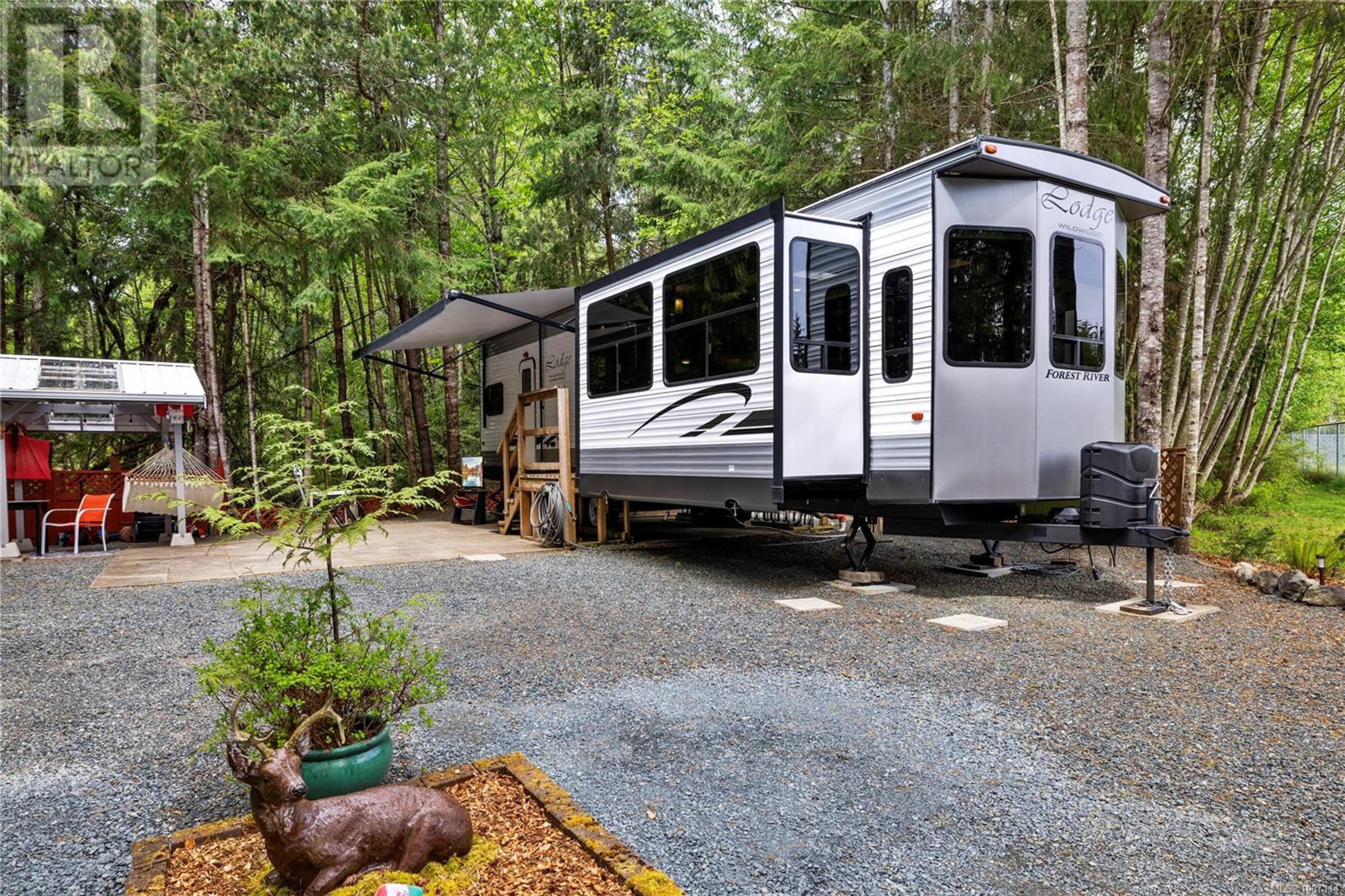 2650 Turnbull Rd, Qualicum Beach - Exteriors - Photo 6