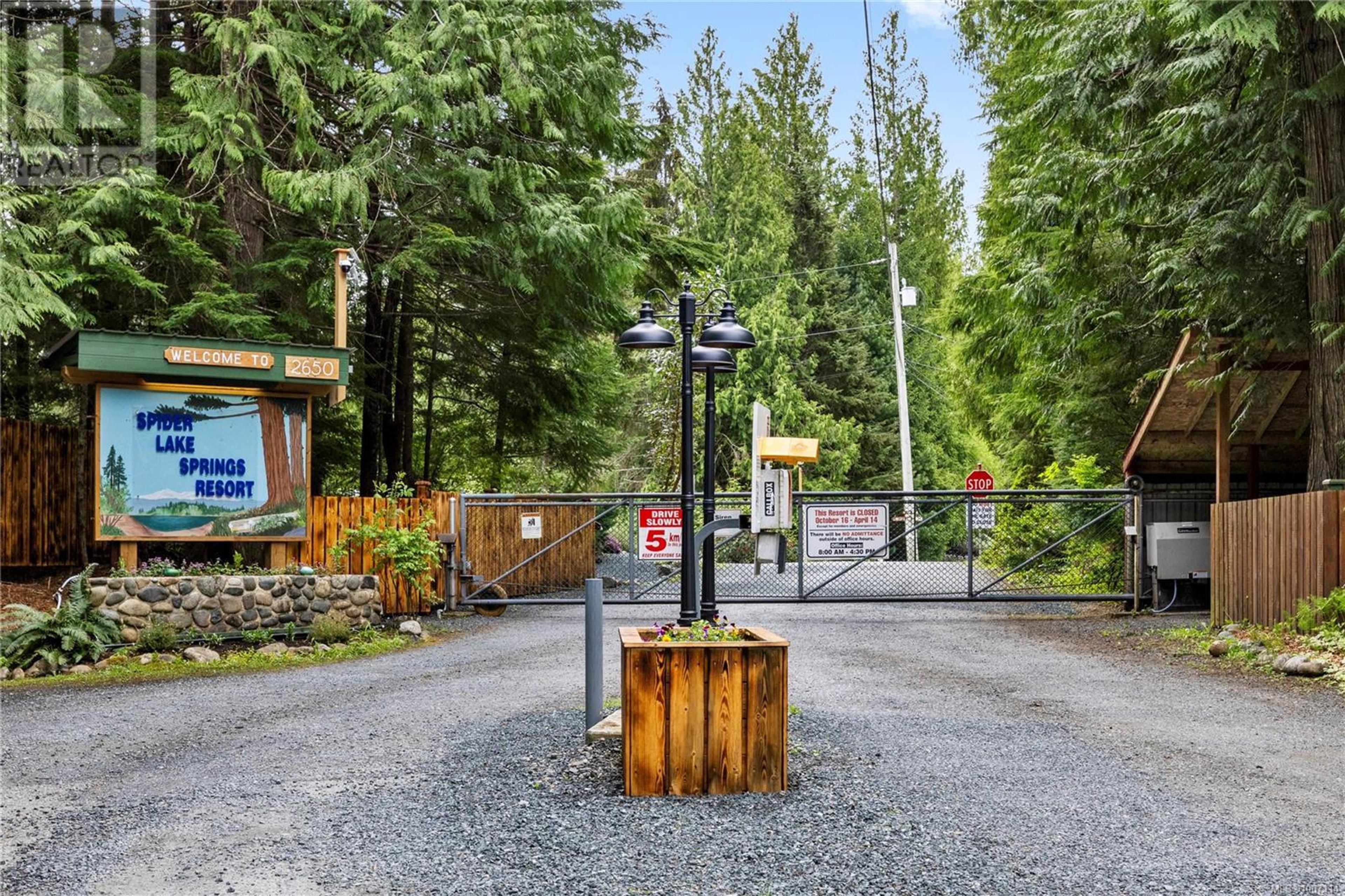 2650 Turnbull Rd, Qualicum Beach - Exteriors - Photo 9