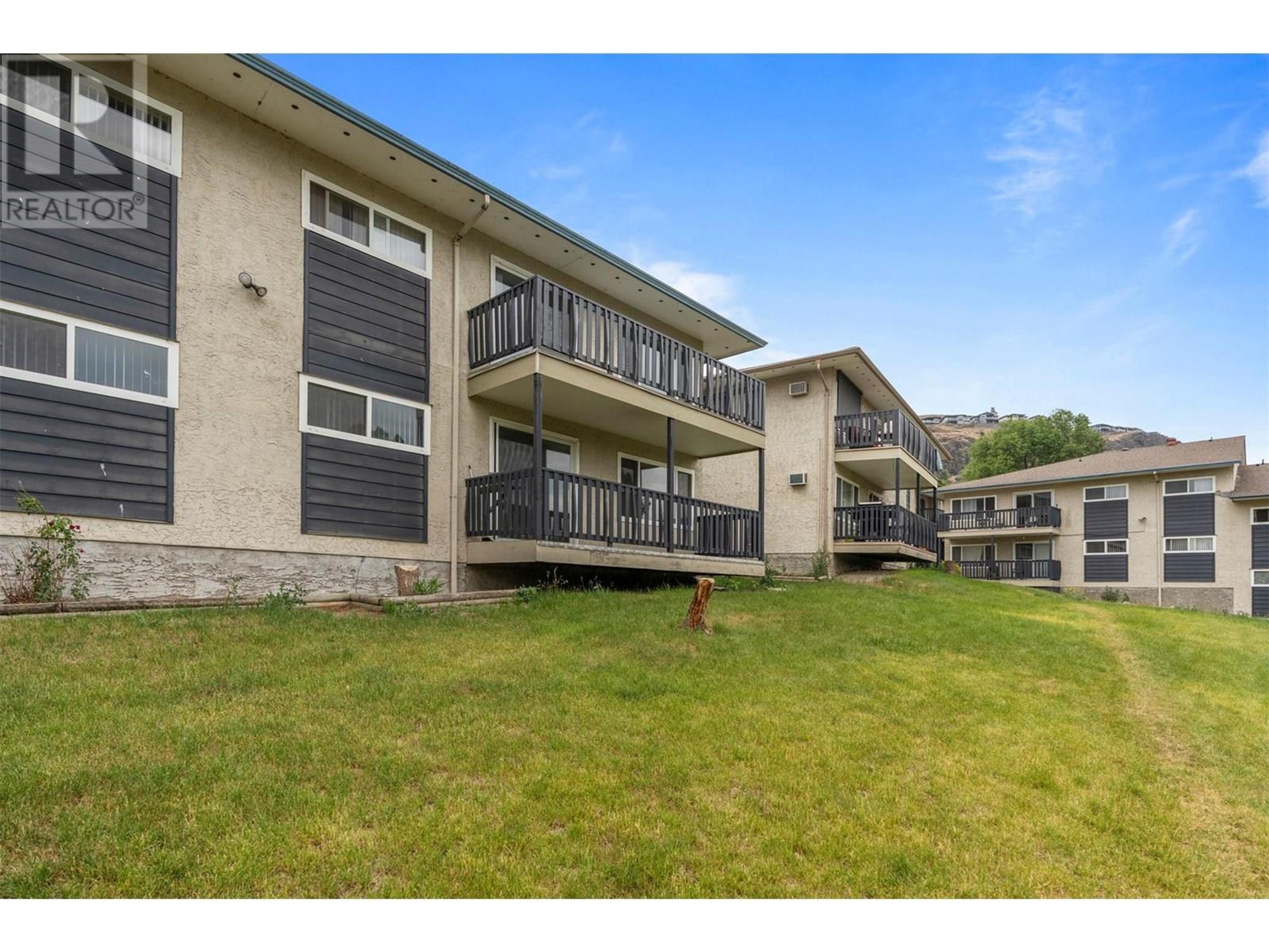 3505 38 Street, Vernon - Exteriors - Photo 8