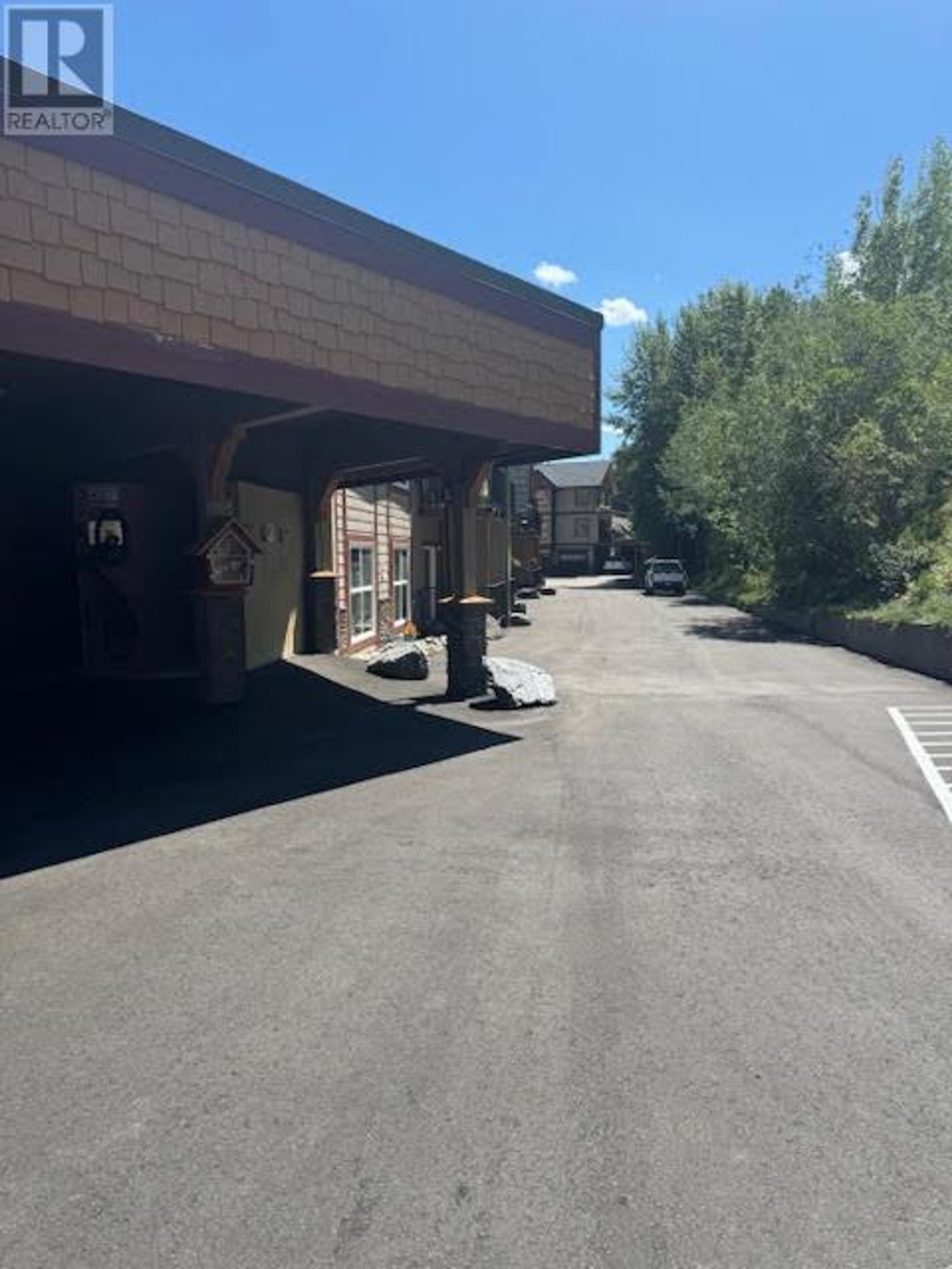 1051 GERRY SORENSEN Way, Kimberley - Exteriors - Photo 1