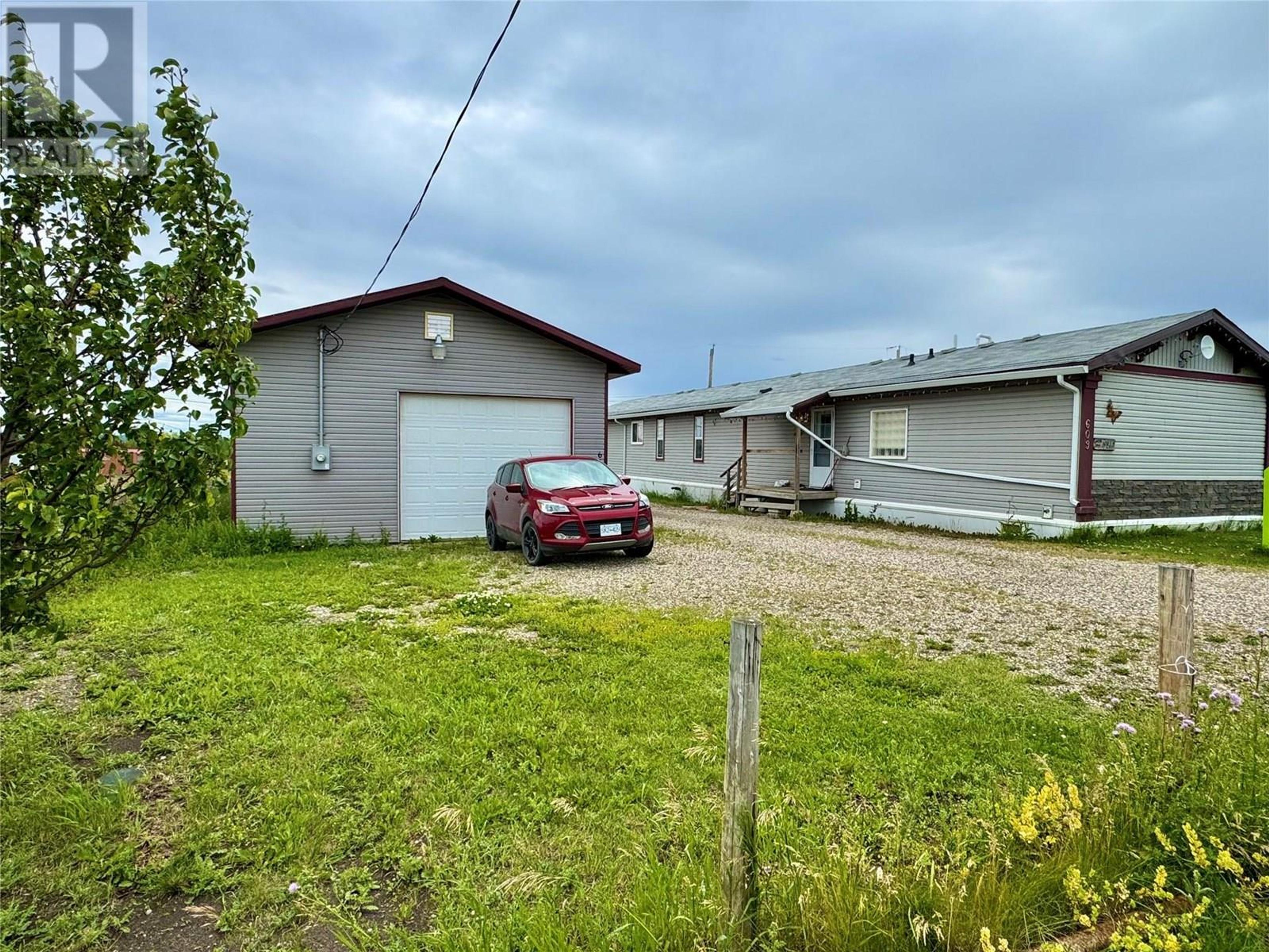 609 SWEETWATER ROAD - Main Image