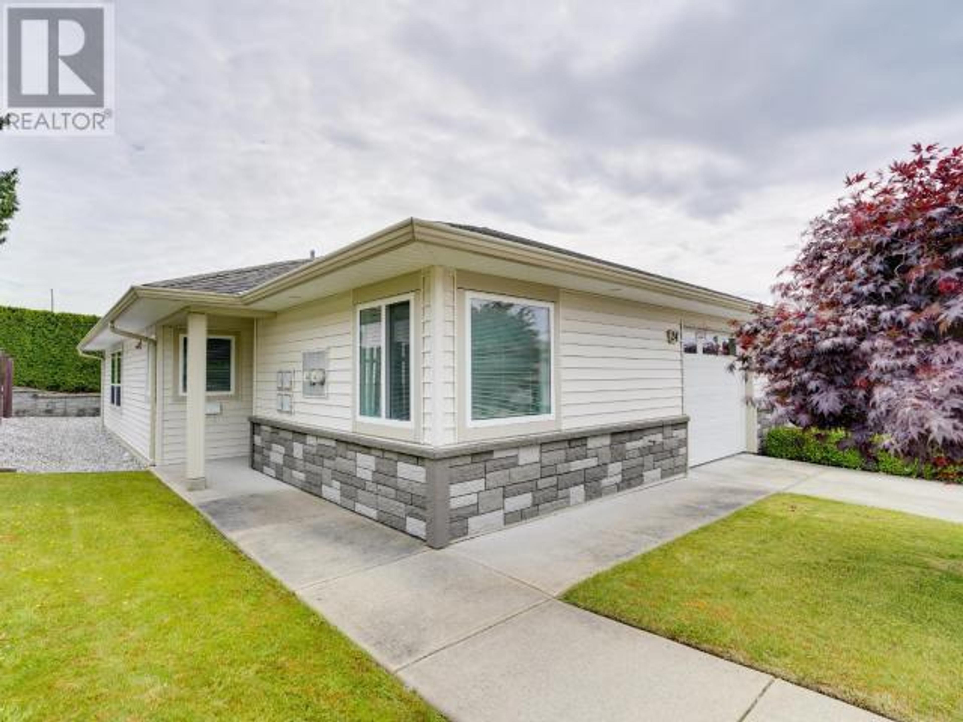 4415 MANSON AVE, Powell River - Exteriors - Photo 7