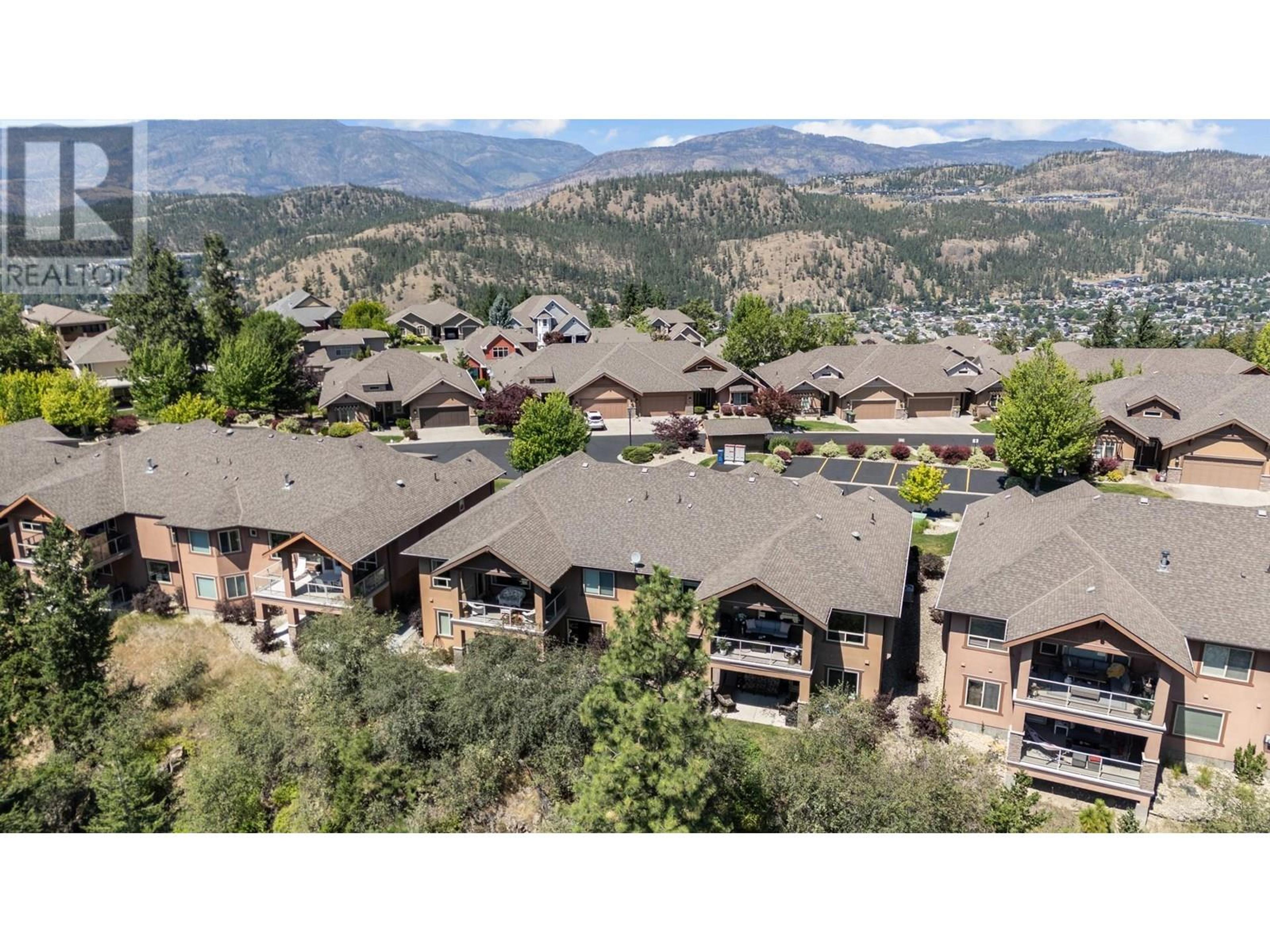 2450 Selkirk Drive, Kelowna - Exteriors - Full Complex View, Drone/Aerial View - Photo 5