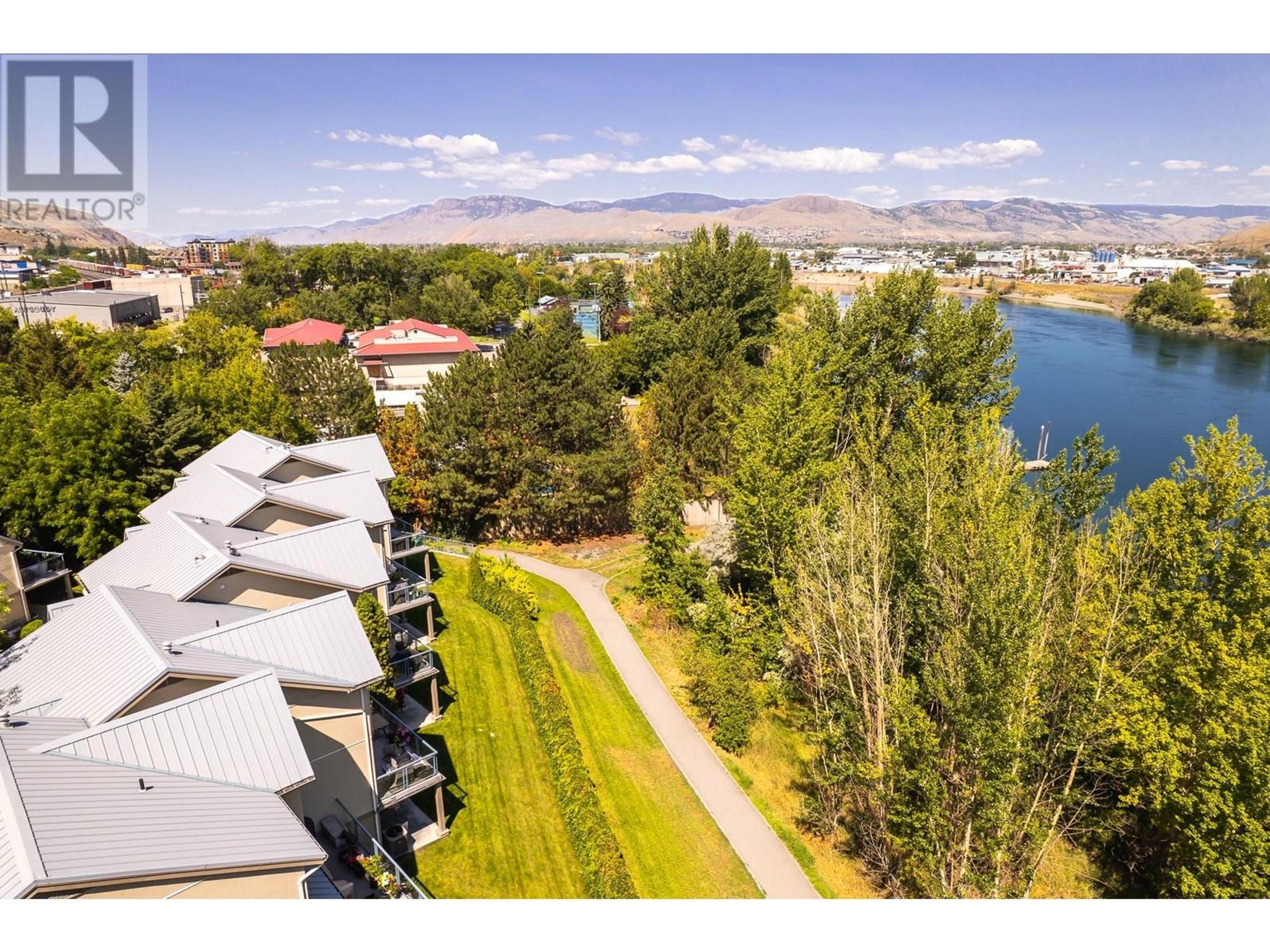 970 LORNE Street, Kamloops - Exteriors - Drone/Aerial View - Photo 8
