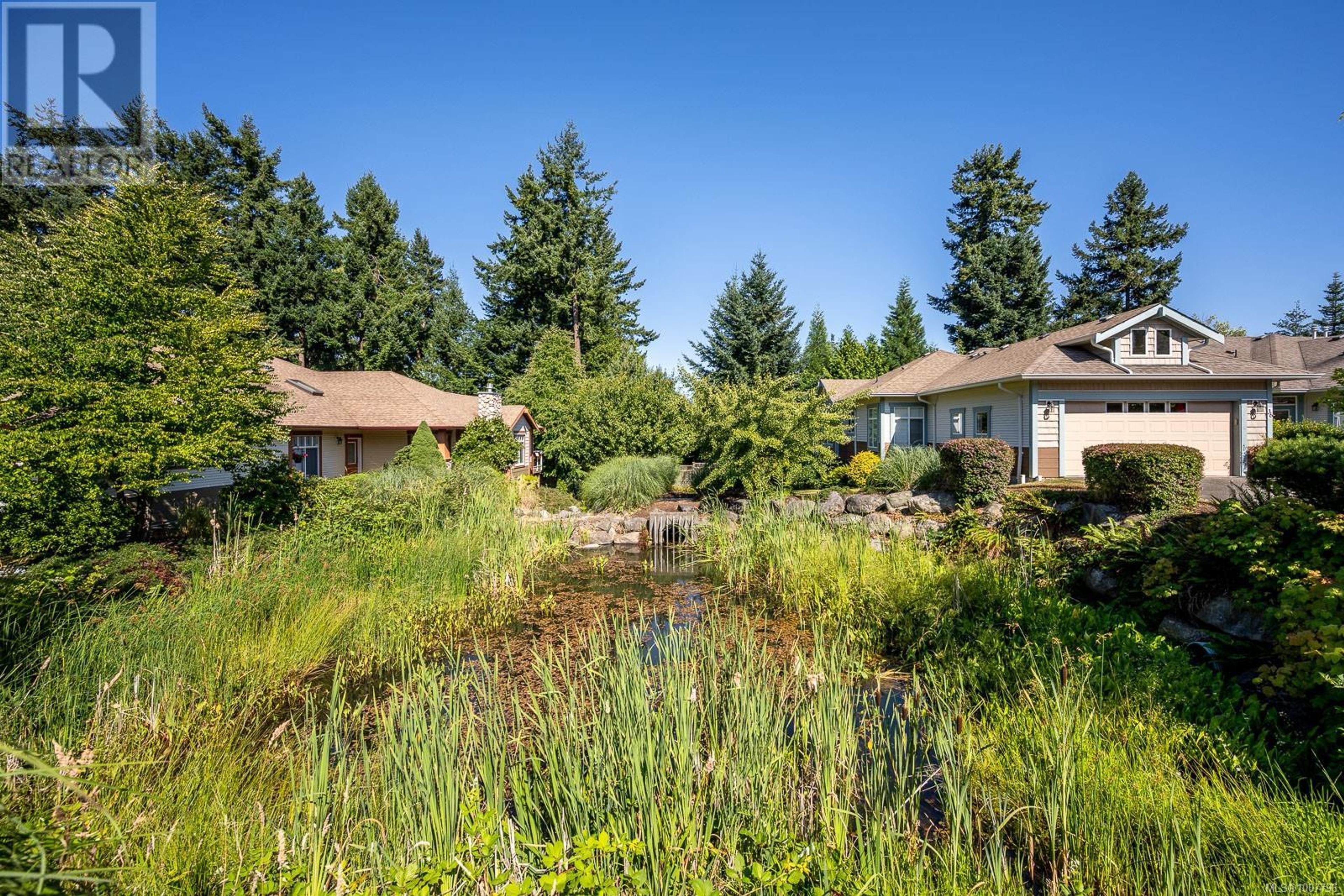 1220 Guthrie Rd, Comox - Exteriors - Full Complex View - Photo 7