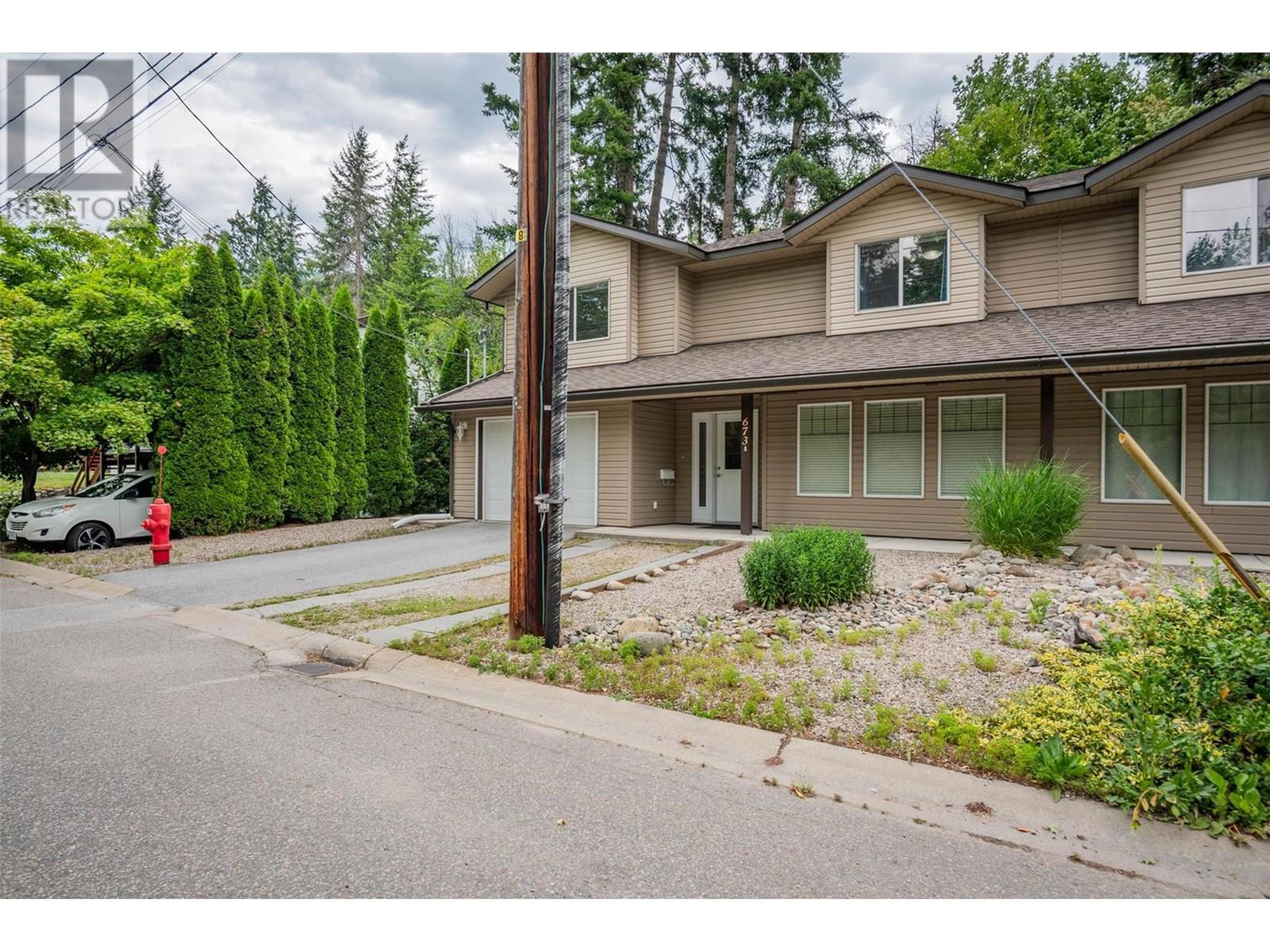A-673 11th Ave Avenue, Castlegar - Exteriors - Photo 14