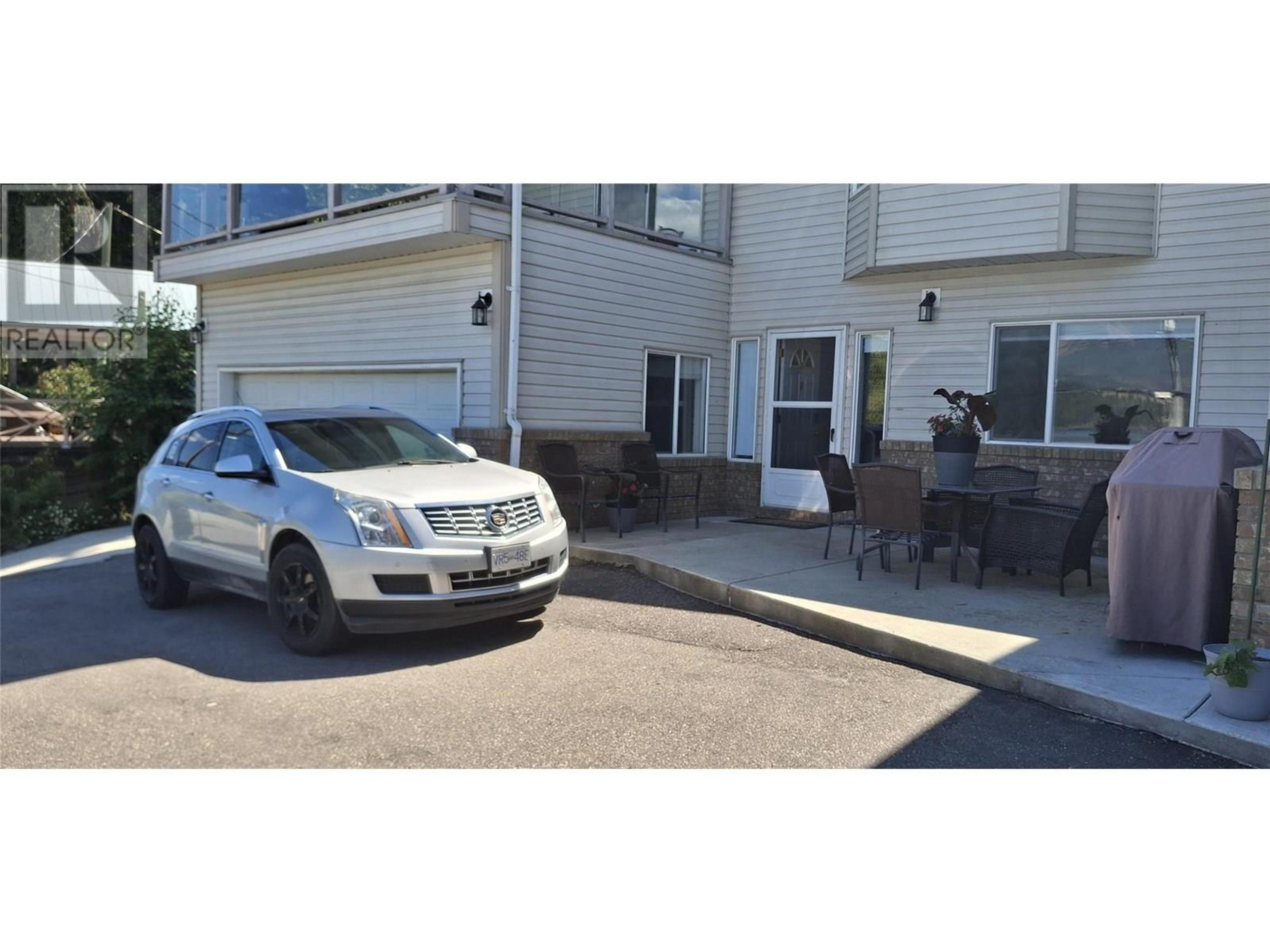 3610 Eagle Bay Road, Eagle Bay - Exteriors - Photo 3