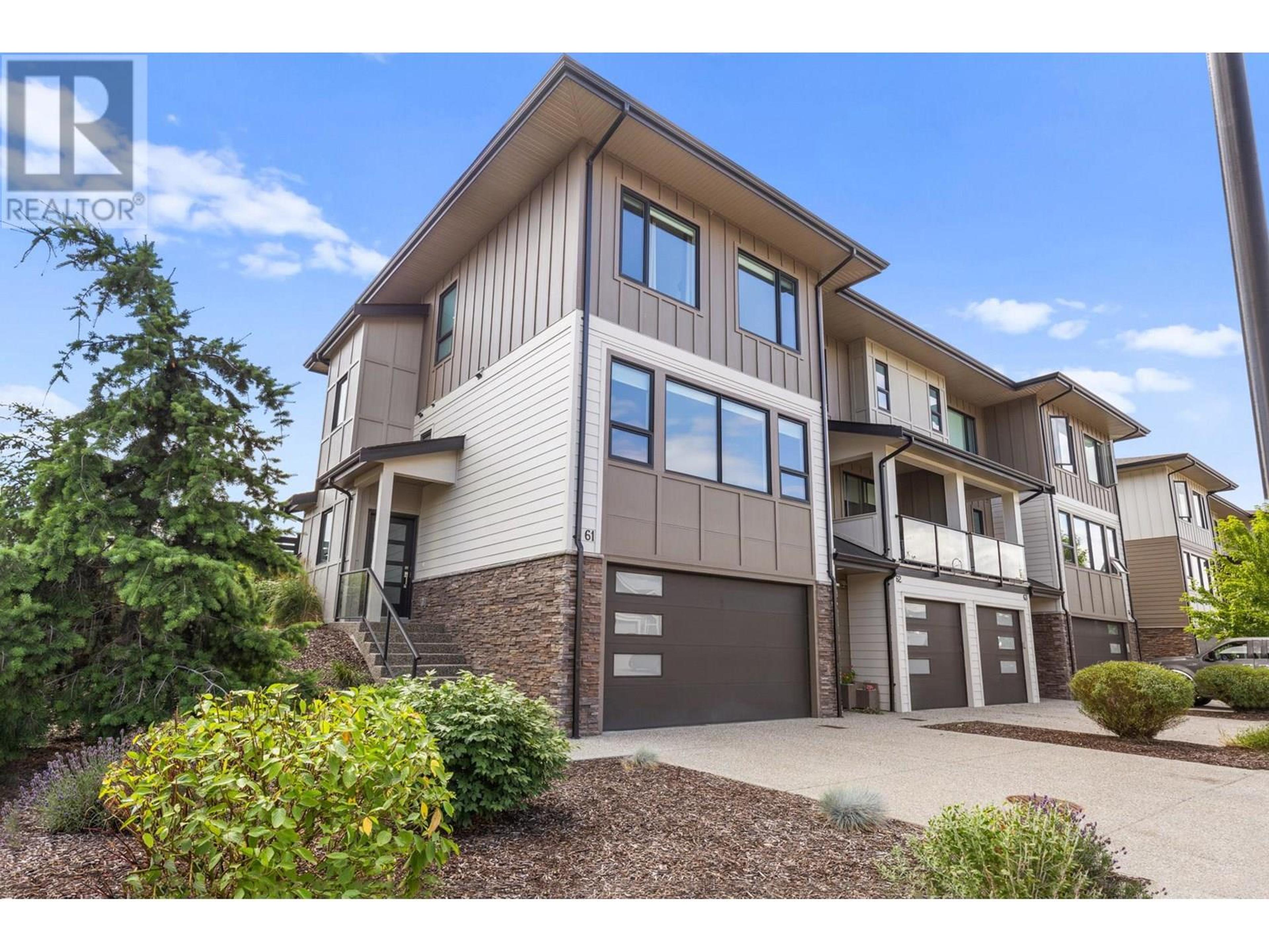 12798 Lake Hill Drive, Lake Country - Exteriors - Full Complex View - Photo 2