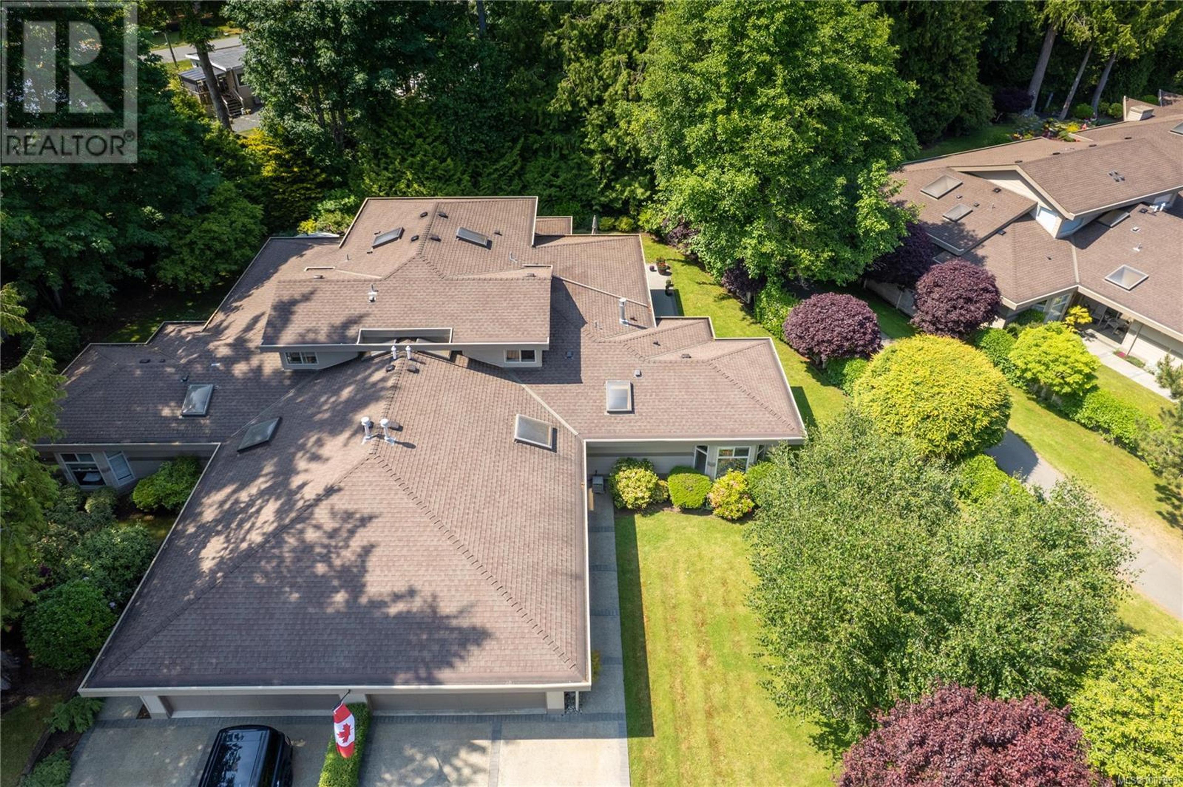 910 Lakes Blvd, French Creek - Exteriors - Full Complex View, Drone/Aerial View - Photo 7