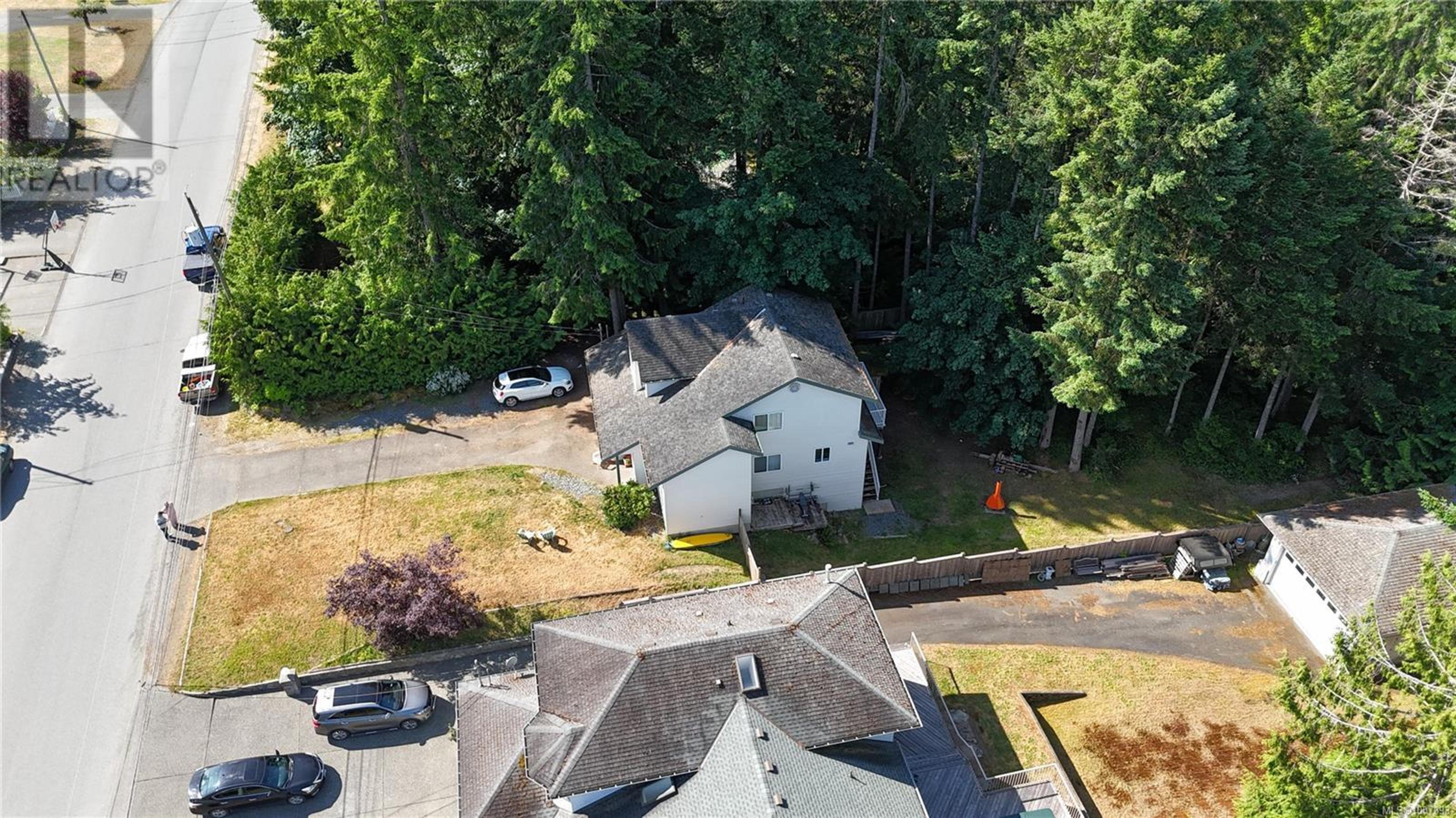 2466 Galland Ave, Shawnigan Lake - Exteriors - Full Complex View, Drone/Aerial View - Photo 5
