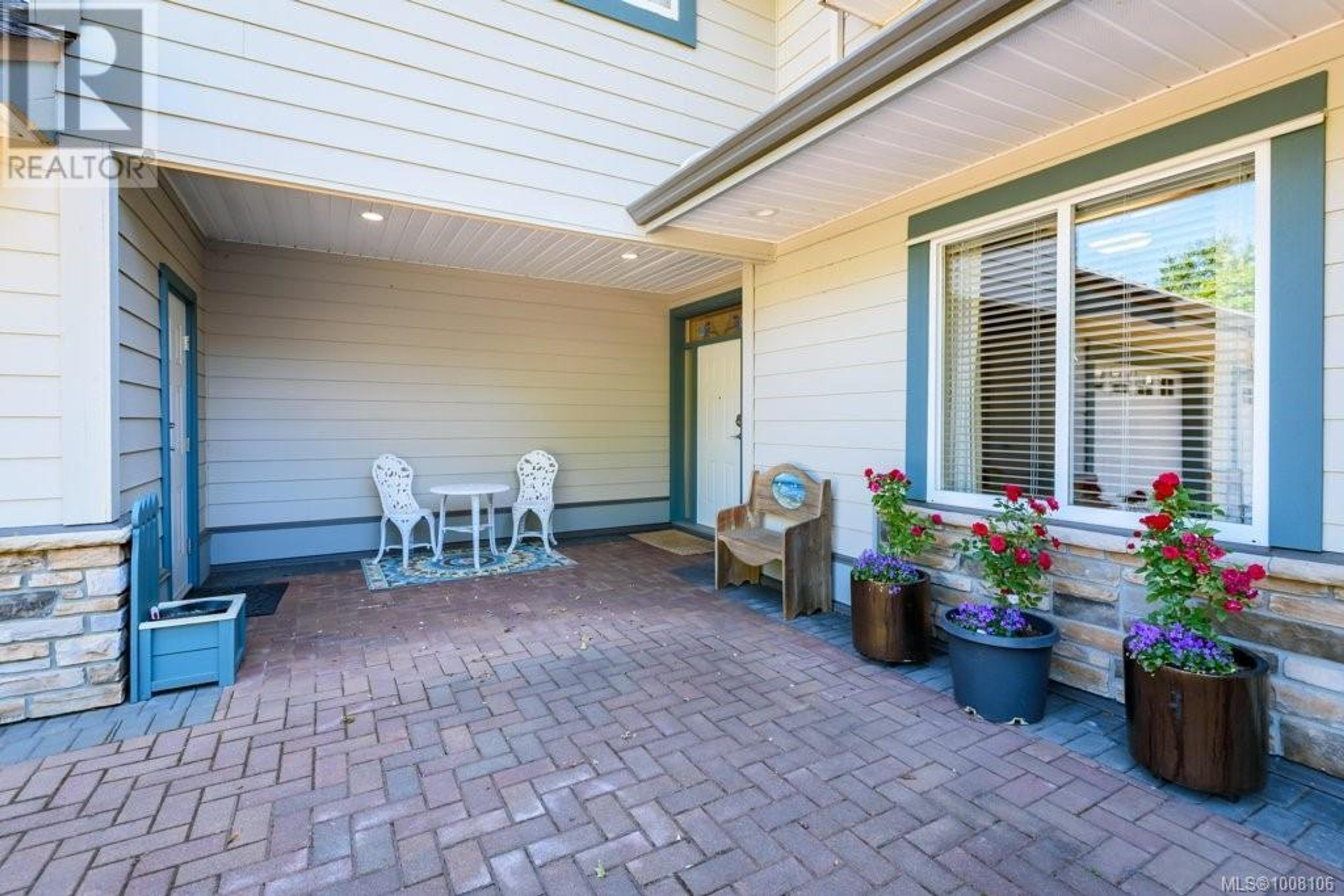 199 31st St, Courtenay - Exteriors - Photo 5