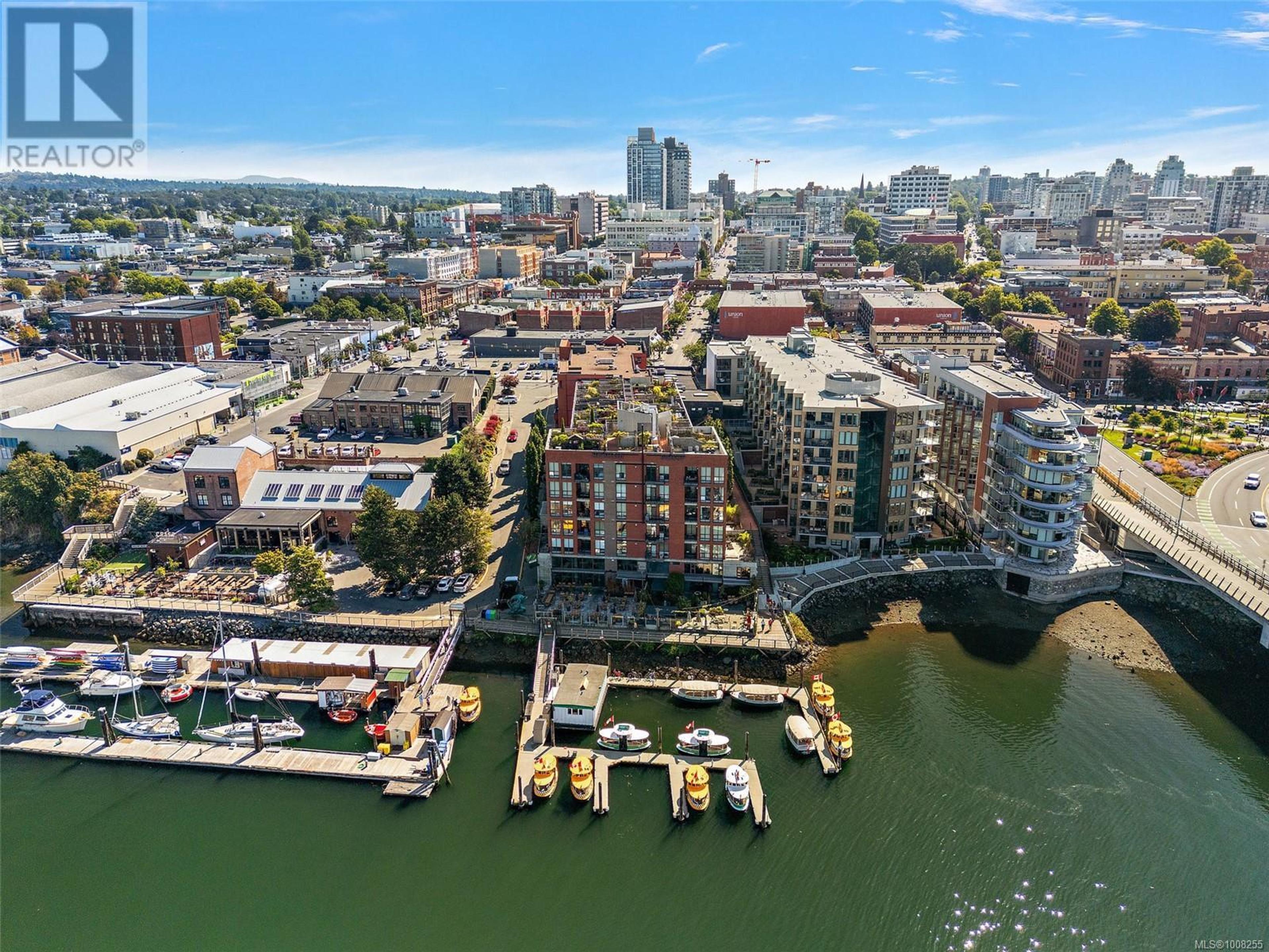 409 Swift St, Victoria - Exteriors - Full Complex View, Drone/Aerial View - Photo 3