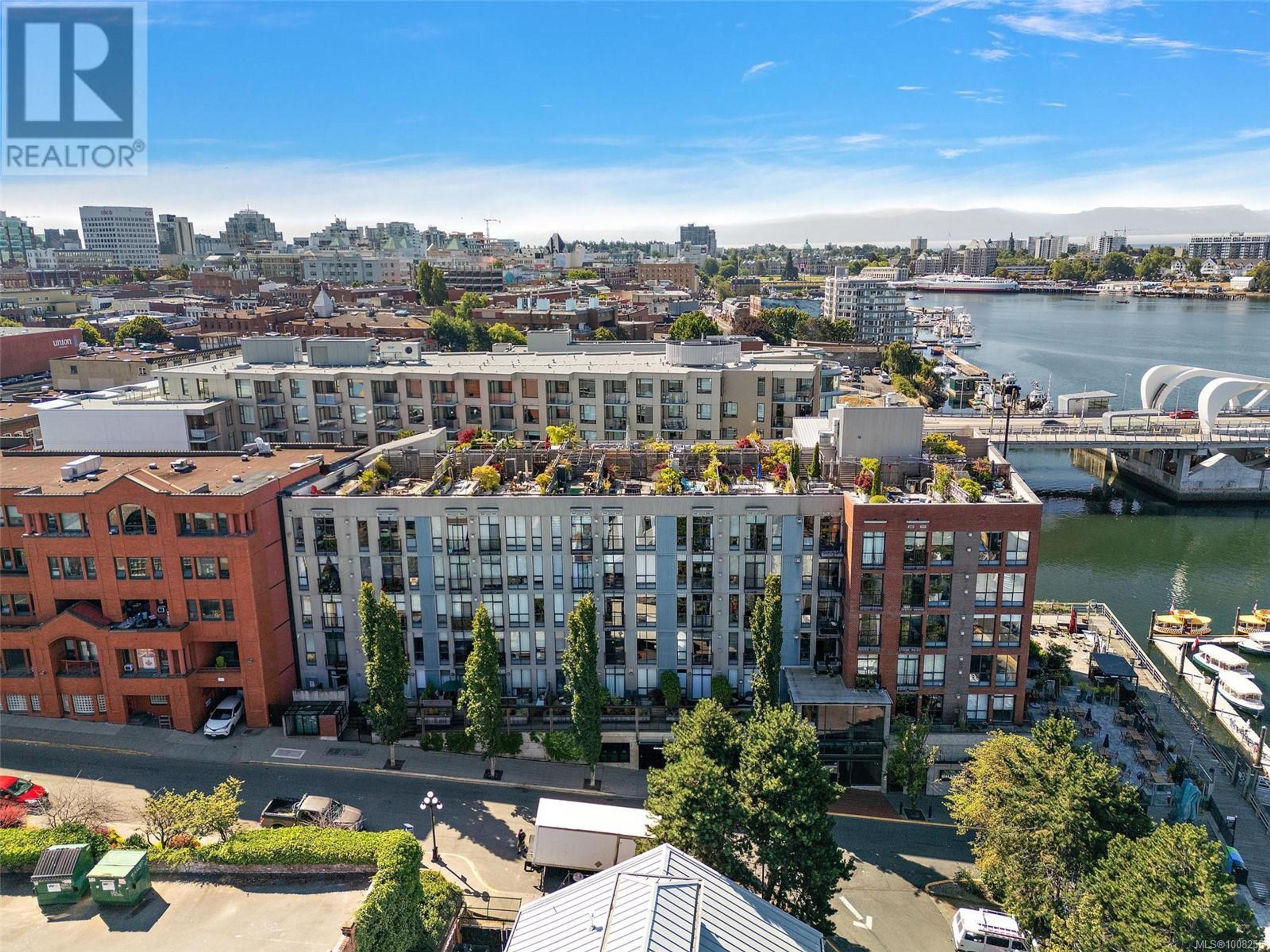 409 Swift St, Victoria - Exteriors - Full Complex View, Drone/Aerial View - Photo 7