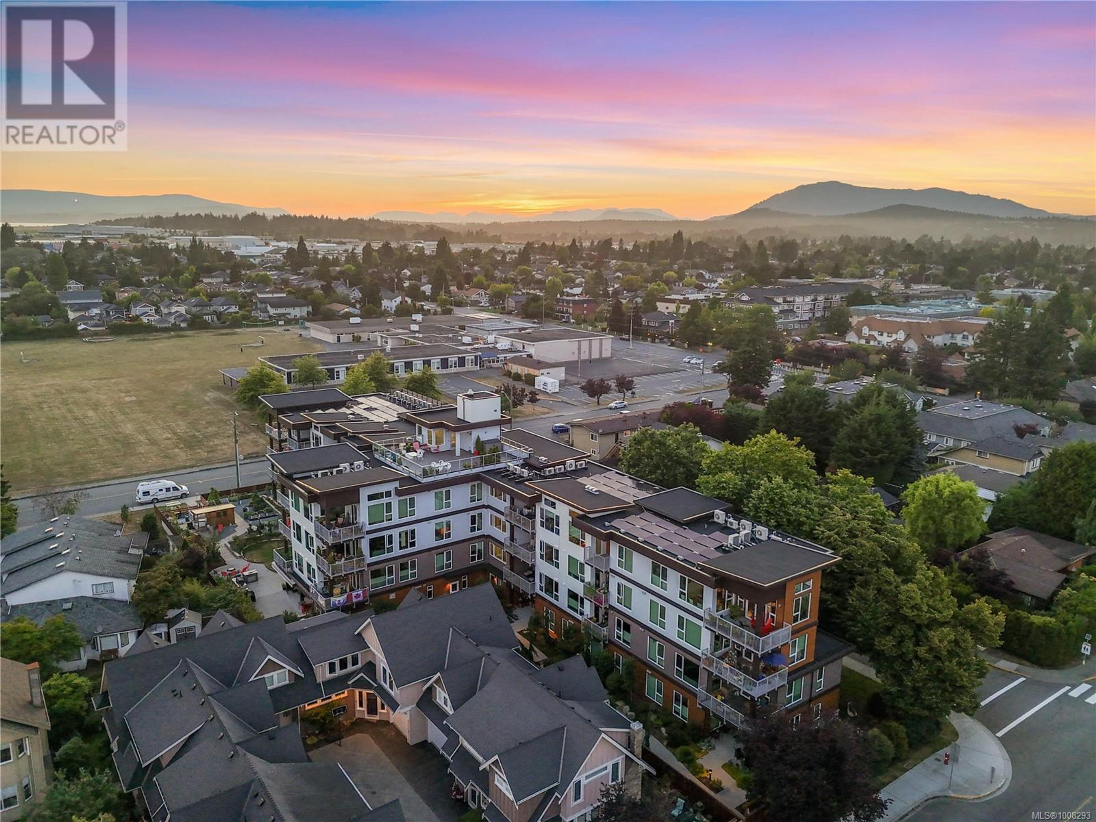 2319 Brethour Ave, Sidney - Exteriors - Full Complex View, Drone/Aerial View - Photo 4