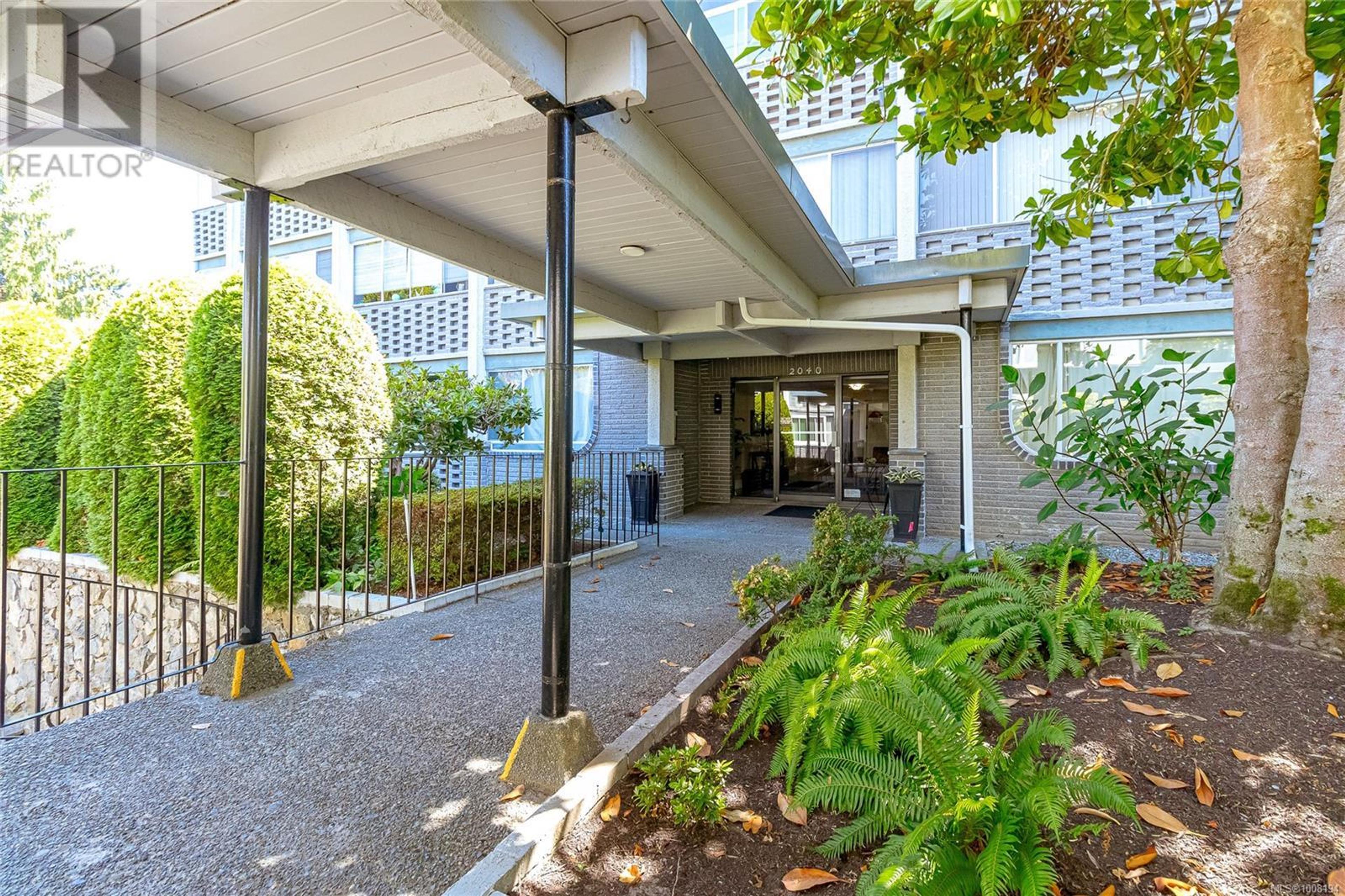 2050 White Birch Rd, Sidney - Exteriors - Photo 1