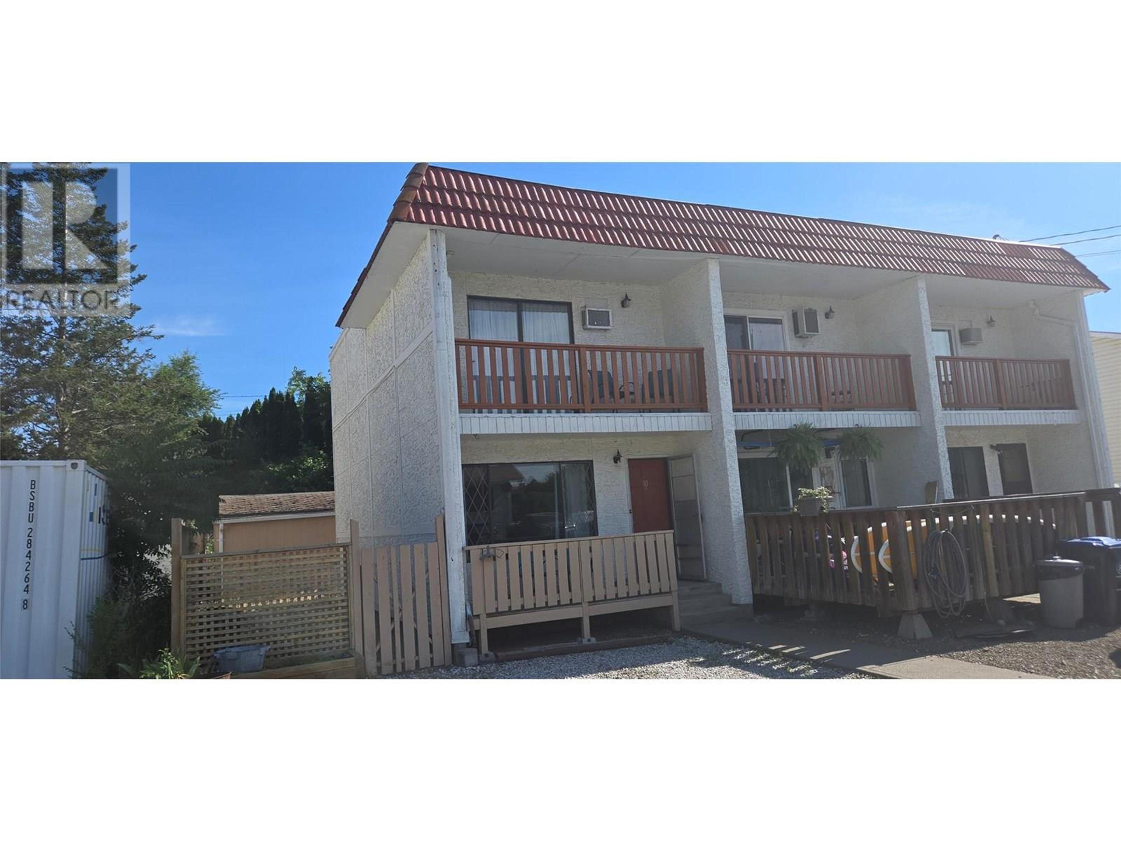 10 Cactus Crescent, Osoyoos - Exteriors - Full Complex View - Photo 1