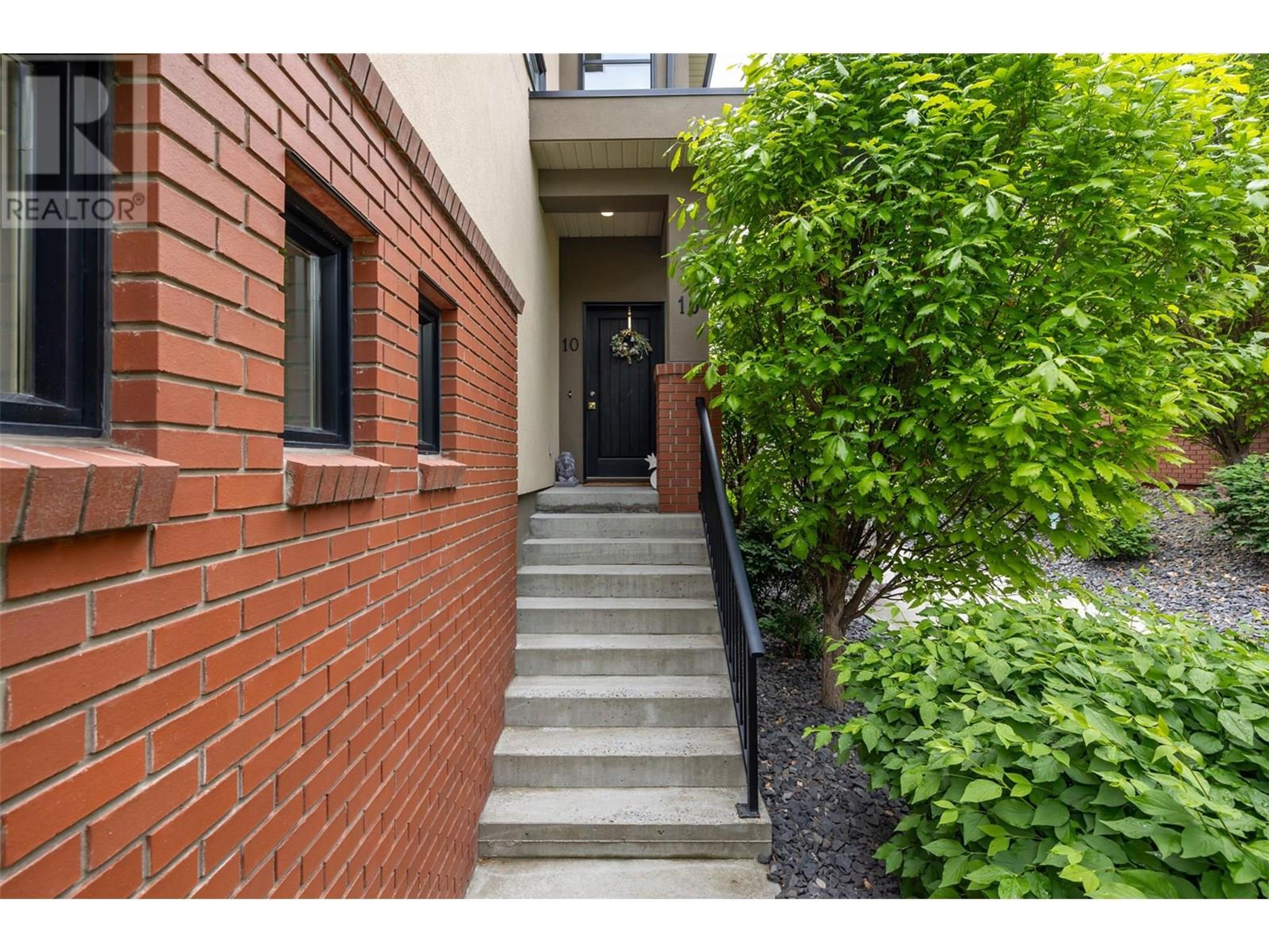 3620 Brown Road, West Kelowna - Exteriors - Photo 6