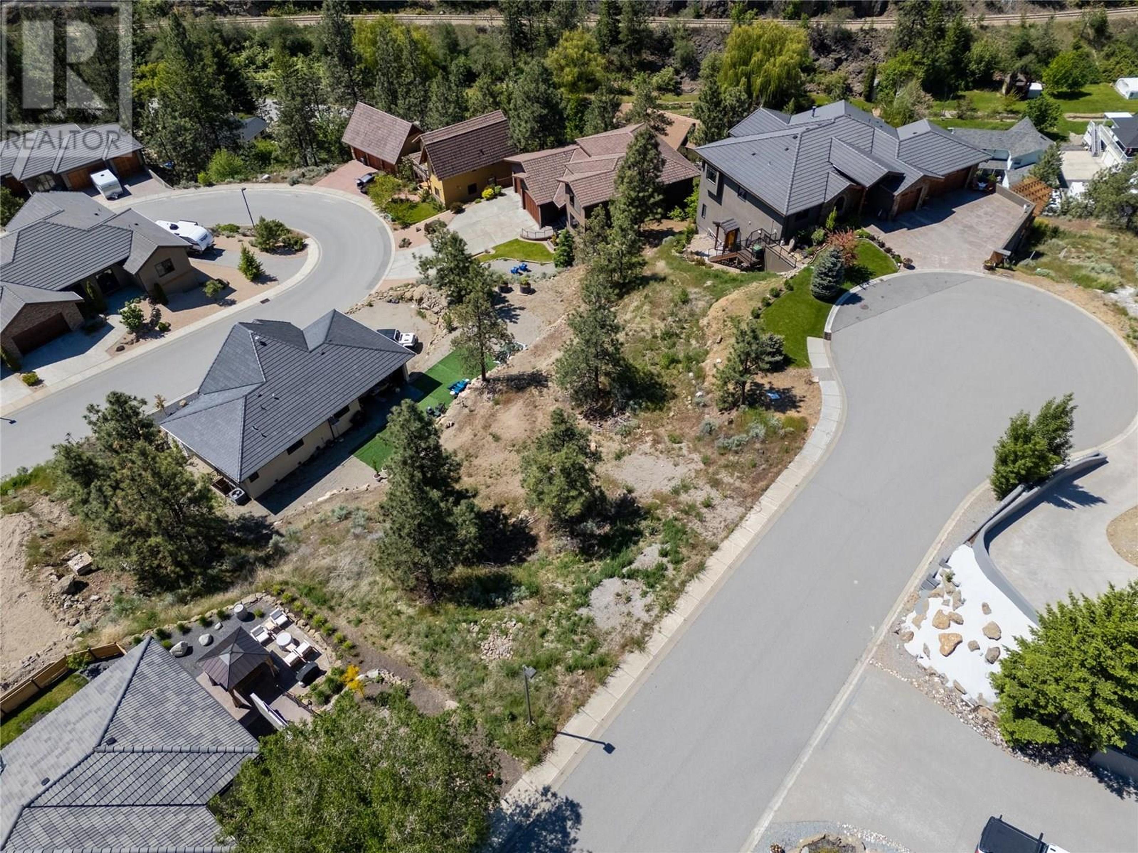 6709 VICTORIA Road S, Summerland - Exteriors - Drone/Aerial View, Full Complex View - Photo 3