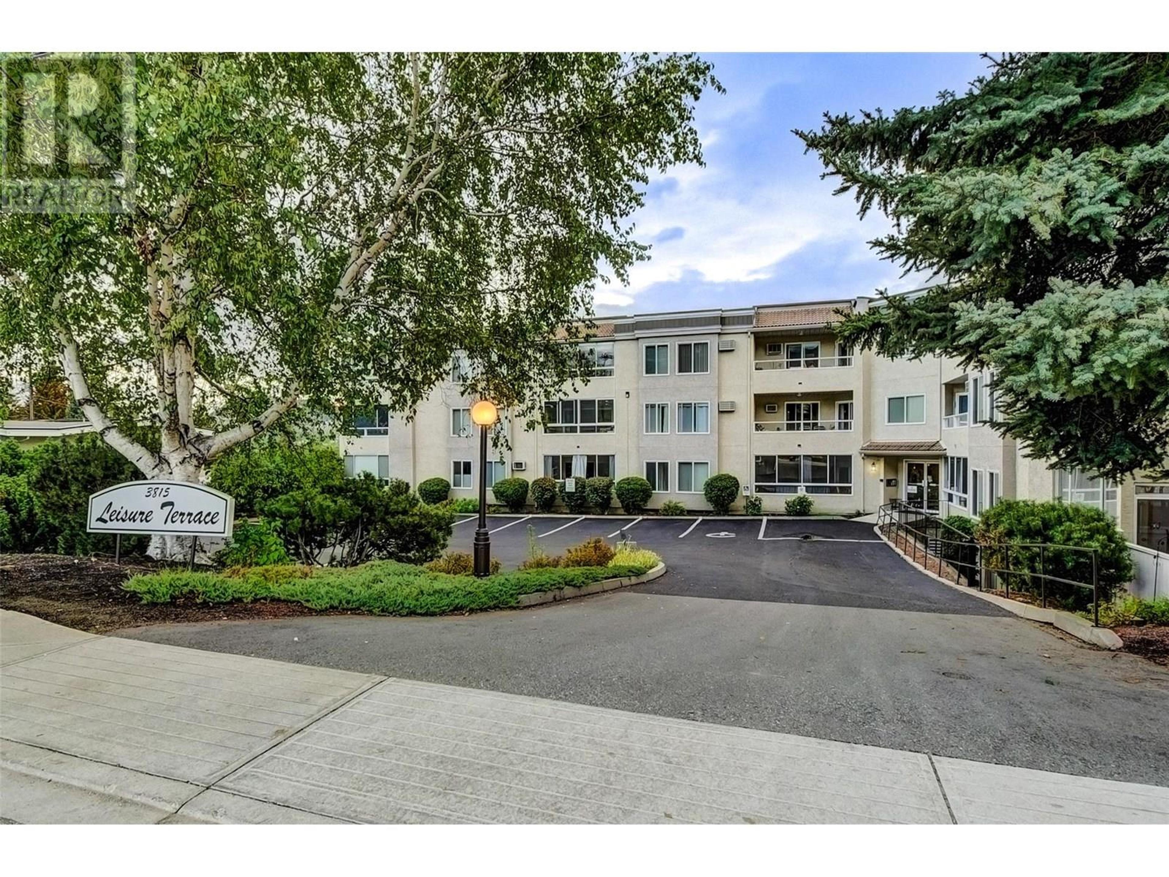 3815 Brown Road, West Kelowna - Exteriors - Photo 6