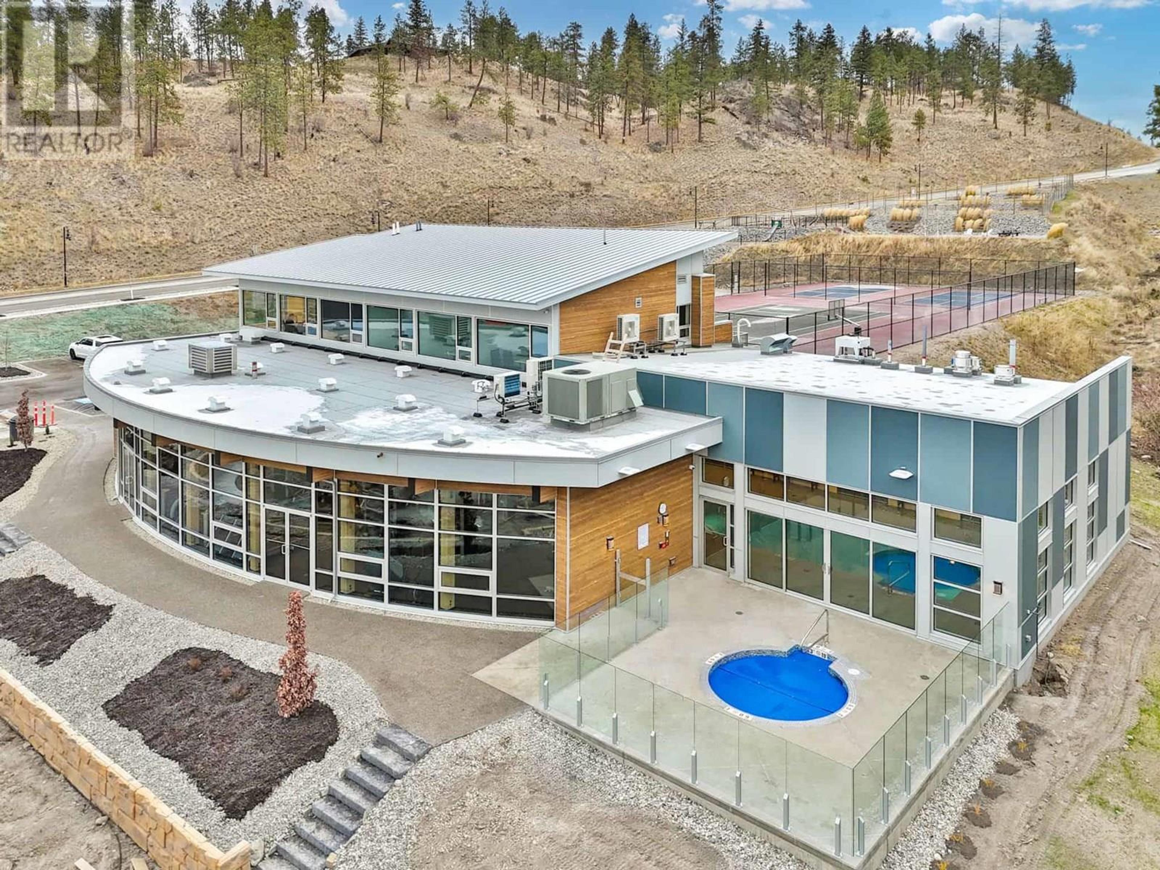 3220 Hilltown Drive, Kelowna - Exteriors - Full Complex View, Drone/Aerial View - Photo 8