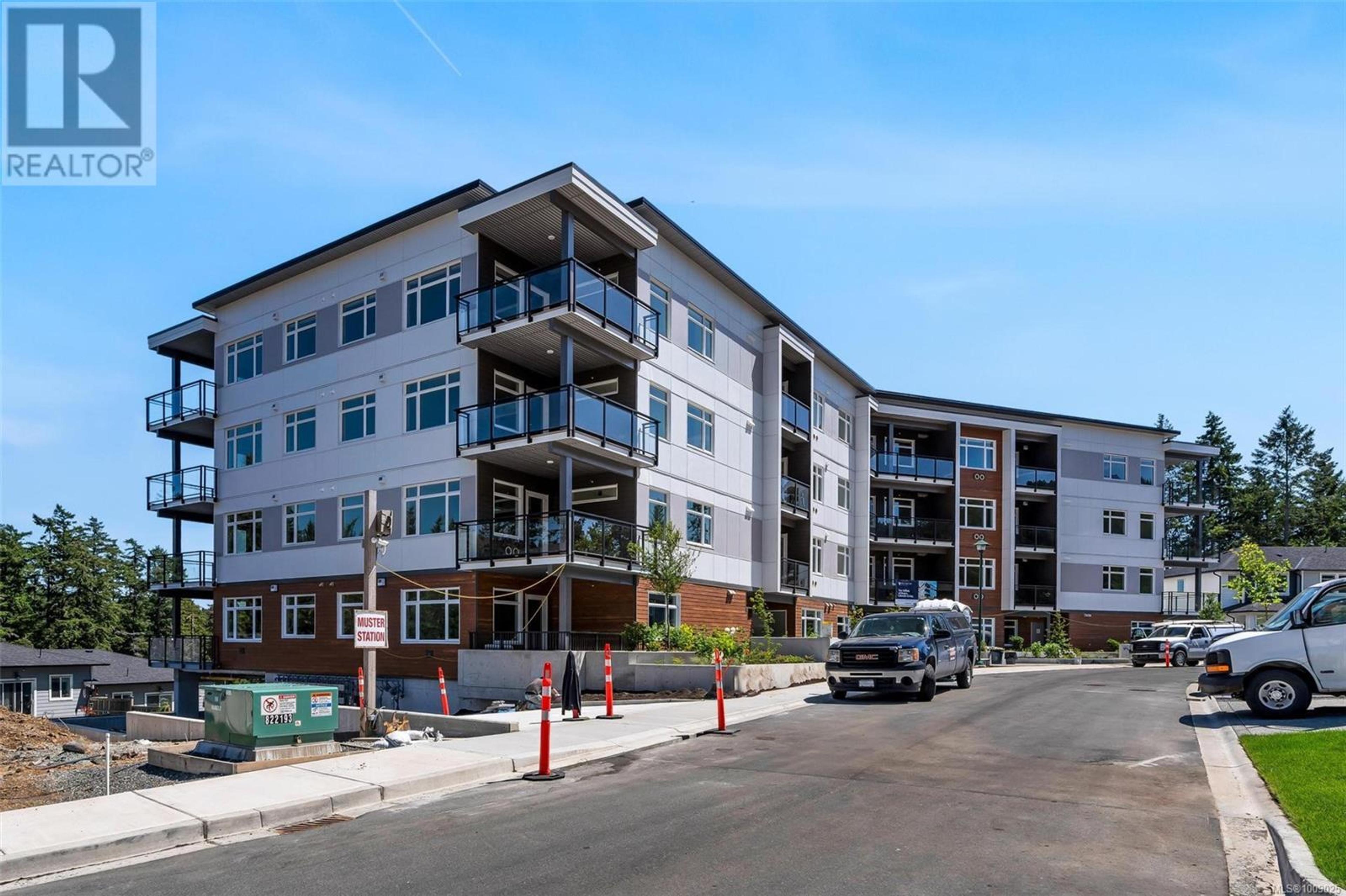 2000 West Park Lane, View Royal - Exteriors - Full Complex View - Photo 1